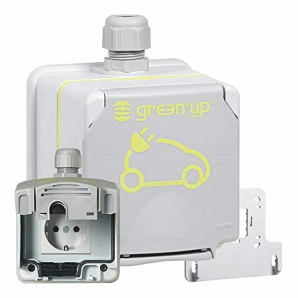 Toma recarga vehiculo electrico Legrand 090472 2P+TT Green UP 3.2 kVA