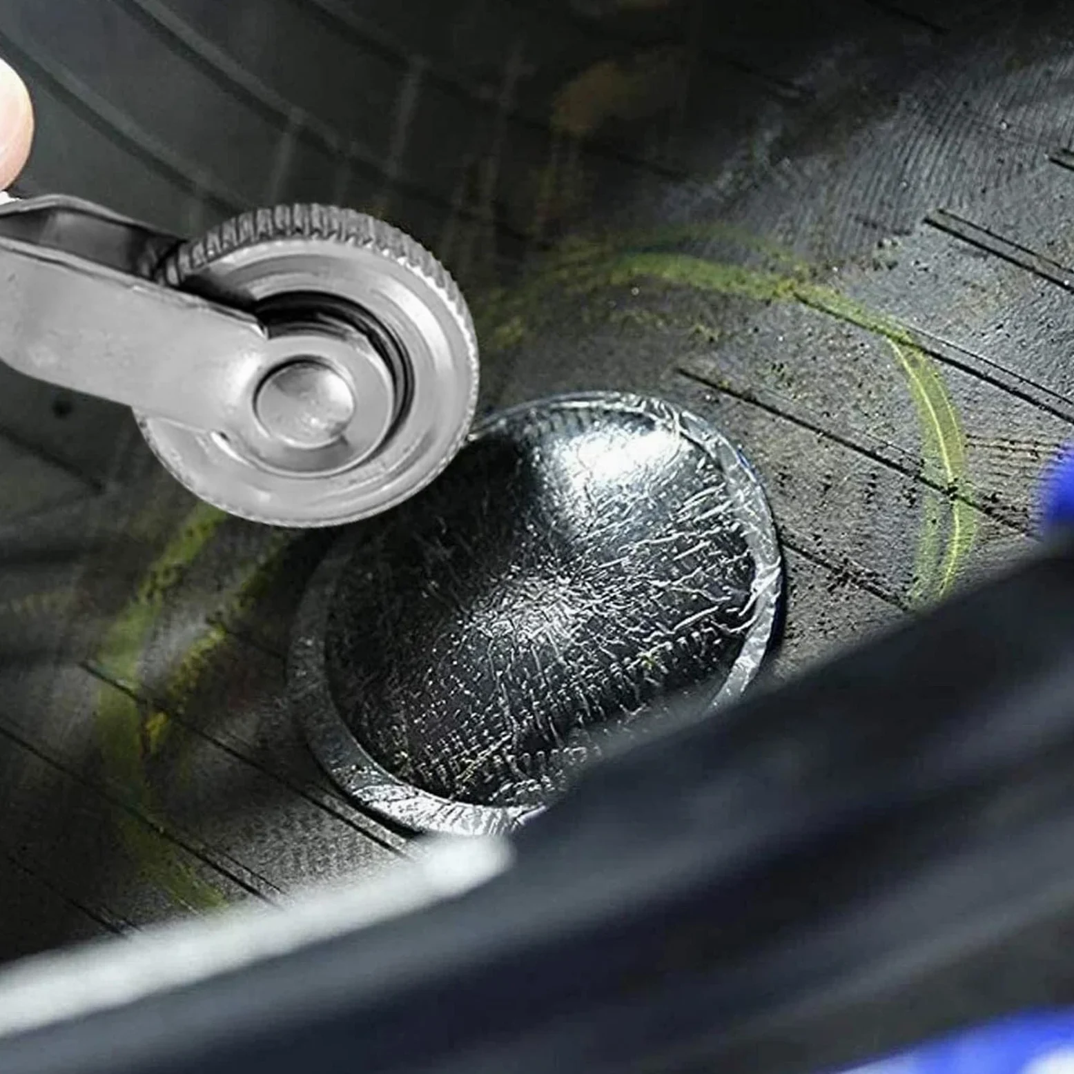 Herramientas de reparación de neumáticos, incluye amortiguador de neumáticos de baja velocidad de 2500 rpm, ruedas de pulido de neumáticos de 42 mm y 55 mm, cortador de raspado de rodillo de