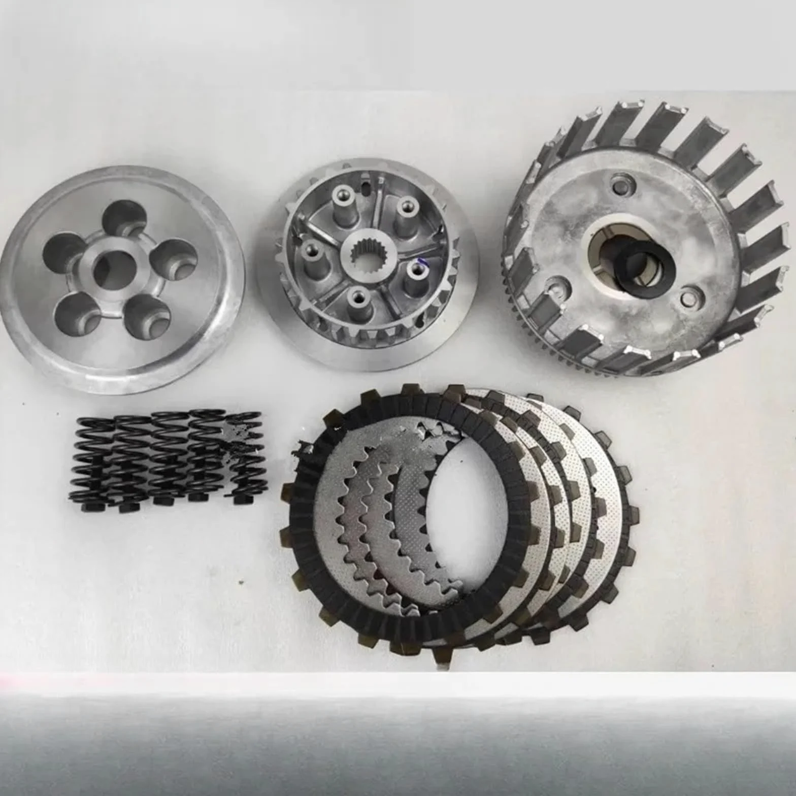 Juego de discos de embrague Ajuste para Zongshen 200cc motor embrague placa de fricción Assy RX1 ZY200 ZS150-51 ZS200-51 accesorios de motocicleta Embrague Asamblea | Clutch pressure plat