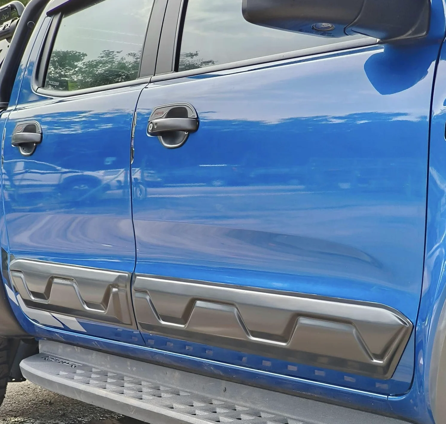 Protector de Puerta para Ford Ranger 2012-2022 Wildtrak XL XLT Tremor Limited Wildtrak X Platinum T6 T7 T8 MK1 MK2 MK3 Tiras Protectoras de Puerta Lateral para Panel de carrocería