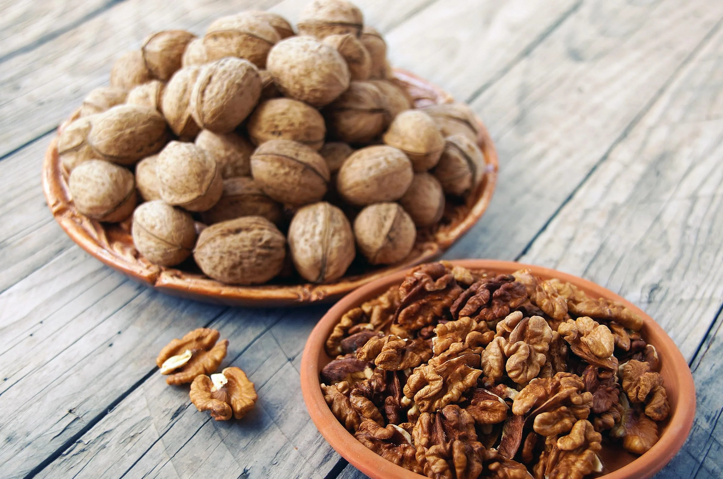 Nueces orgánicas partidas por la mitad, 3 bolsas de 300 g