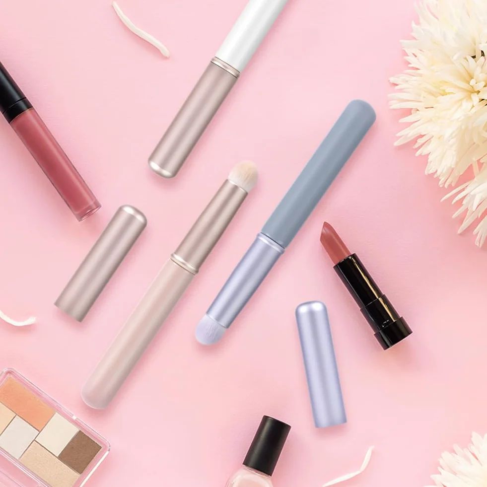 AOOWU Pincel Delineador de Labios, Set de Brochas de Maquillaje Profesional para Contorno Labios, 3 Piezas
