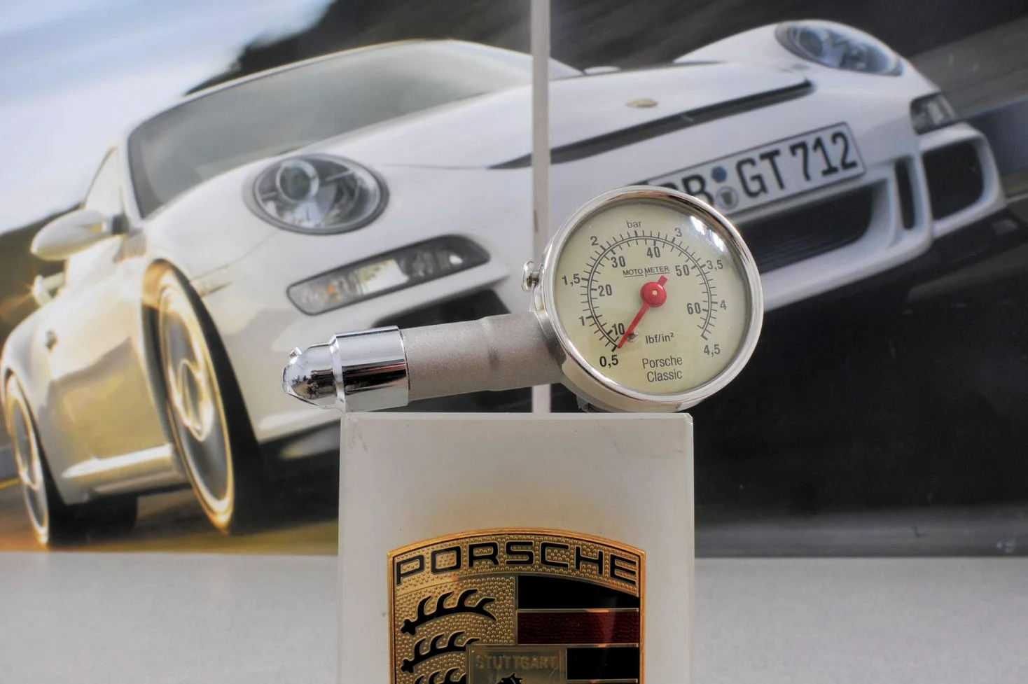 Porsche Manómetro clásico de presión de neumáticos + funda de piel 911 944 964 993.