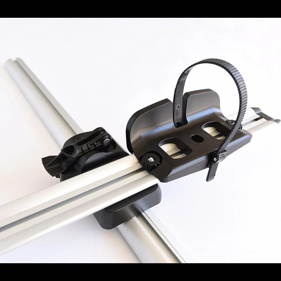 Portabicicletas Farad Pesio Black Edition 2025, universal, diseño negro mate, montaje rápido, compatible también con bicicletas eléctricas con marco de hasta 100 mm, homologado hasta 25 kg