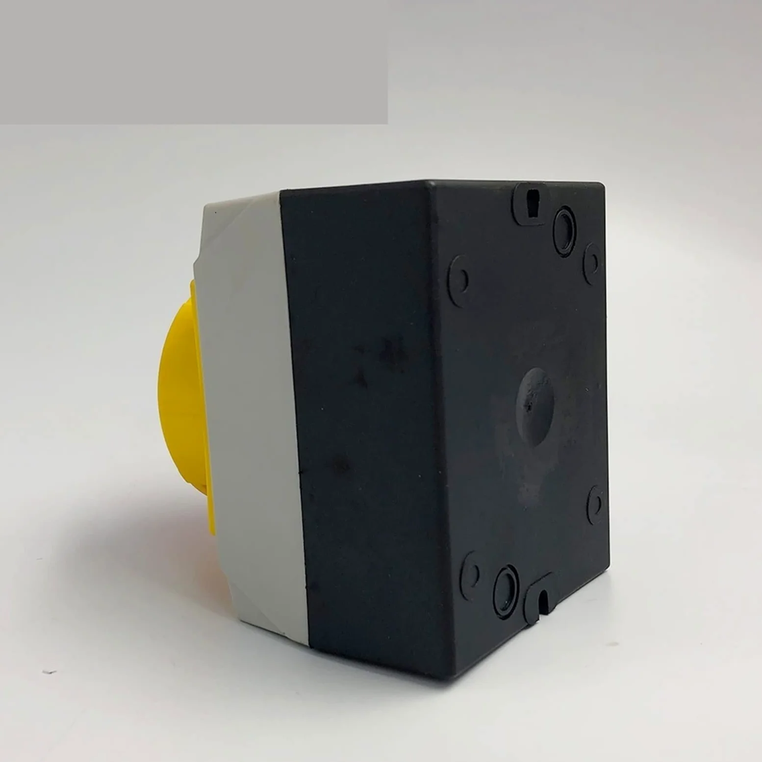 Interruptor aislador con carcasa 25A 3P 2 posiciones ON-OFF candado interruptores de alimentación de cámara giratoria Selector YMD12-25 1 Uds