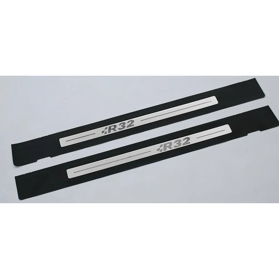 Original Golf 4 (1J) R32 einstieg protectores Set * * * 4 puertas de listones de umbral * * * Tuning listones de pedalada 2 x – Protector de pantalla (delantero) Negro Plata