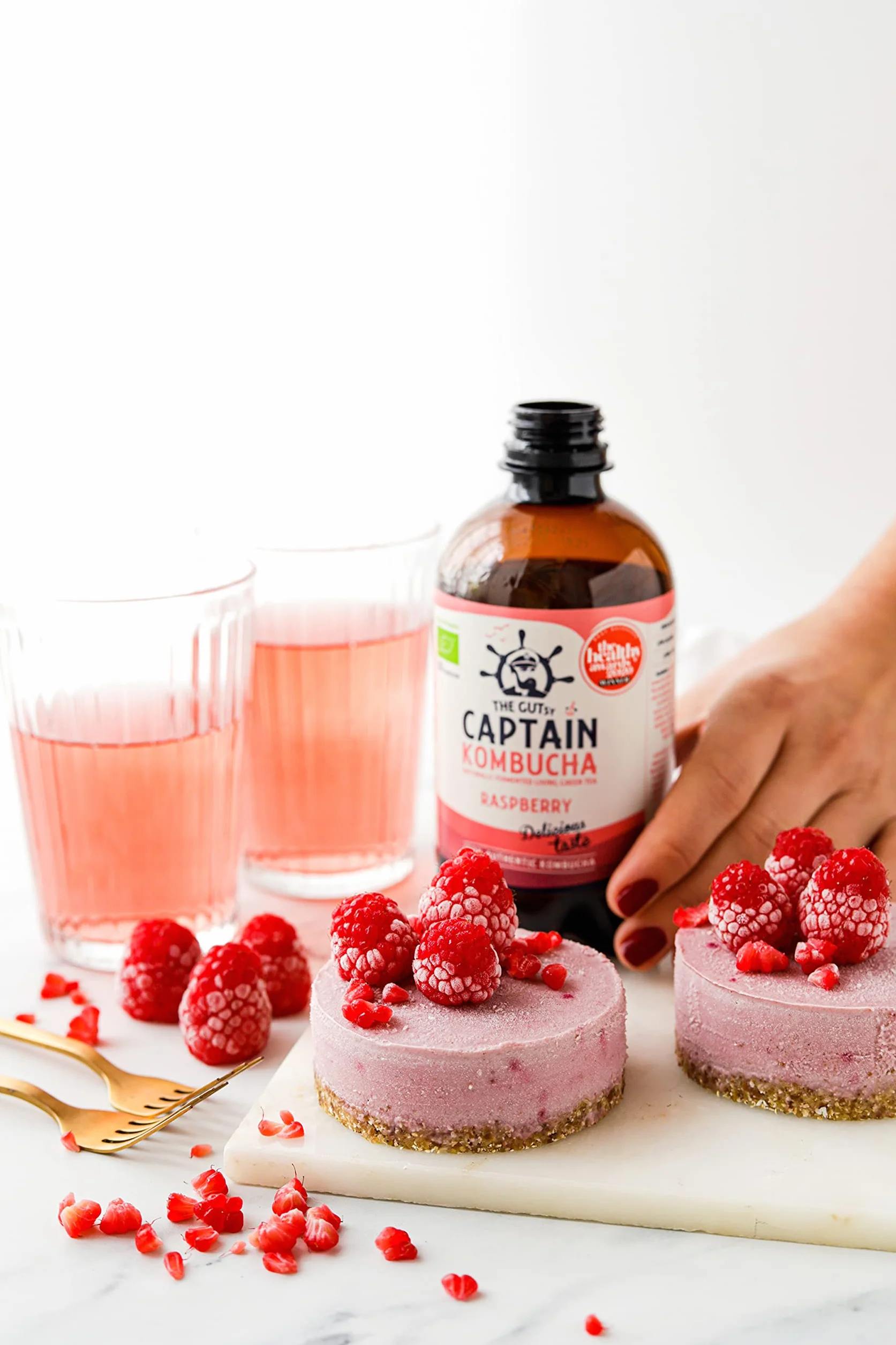 Gutsy Captain Kombucha 8x1l Bebida Probiótica Naturalmente Fermentada Sin Aditivos ni Conservantes Sin Pasteurizar Vegan MixBox