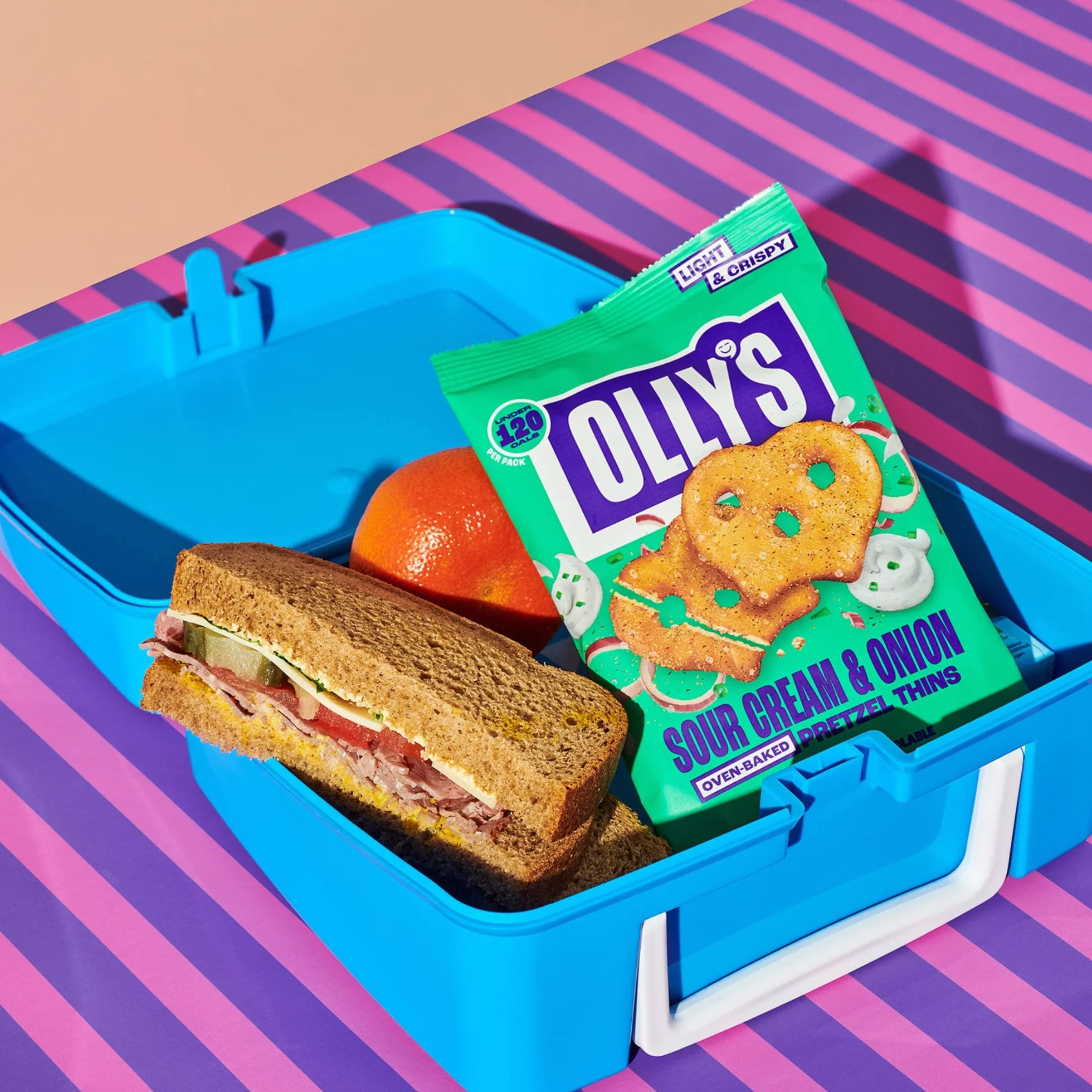 Olly's Pretzels horneados Sabor a Crema Agria y Cebolla, Snacks Veganos, Pack 7 bolsas x 140g