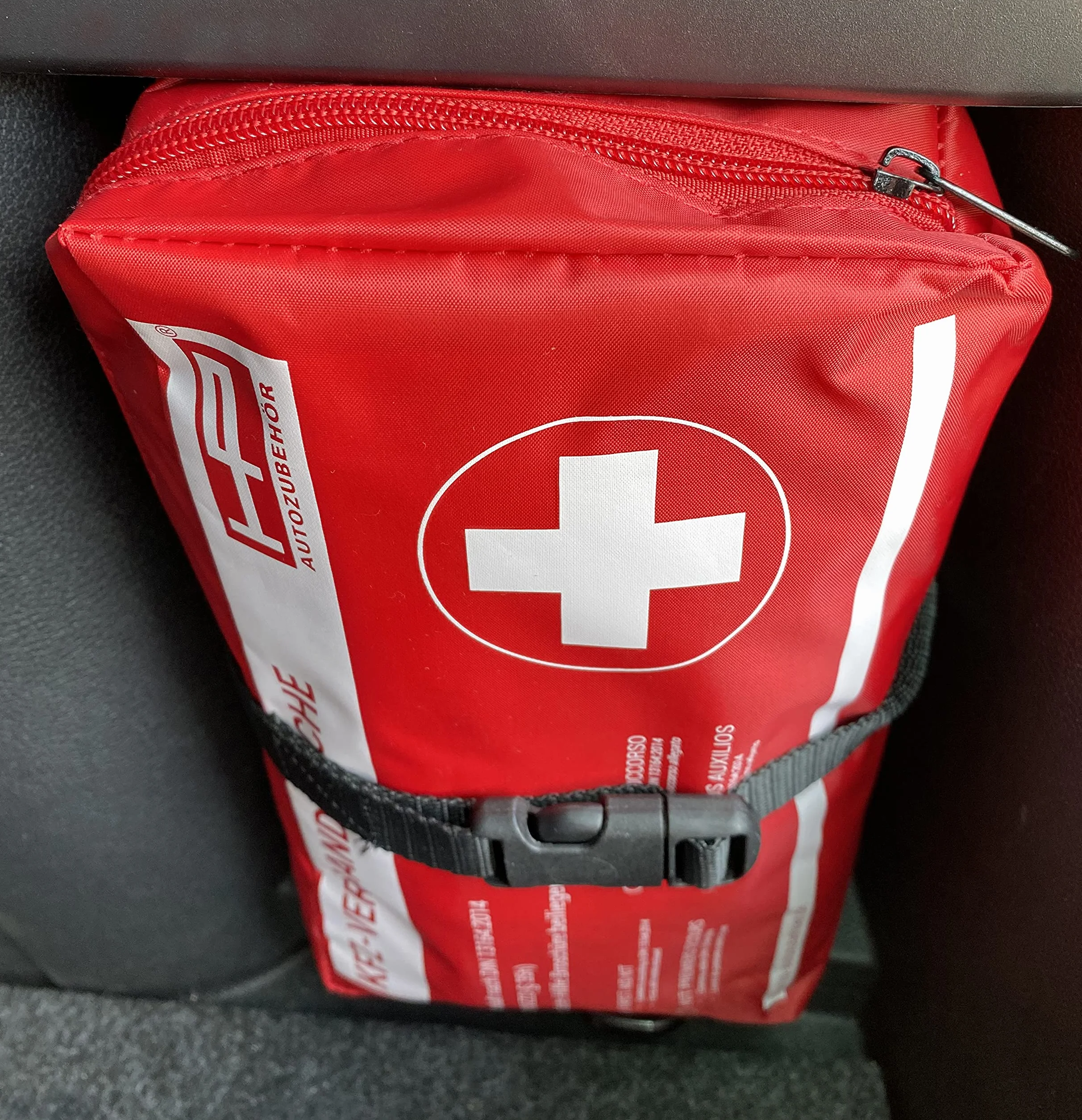 Bolsa de primeros auxilios para automóvil rojo 10039