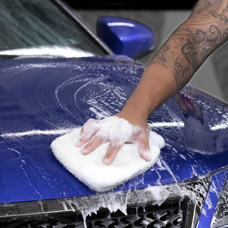 Meguiar's Hybrid Ceramic Wash & Wax G264848EU - 1420 ml | Reinigt Sanft, Steigert Glanz und Glätte mit Hybrid-Keramik Wasserabperleffekt - G264848EU
