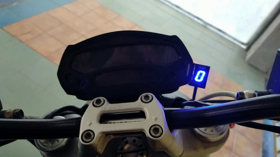 Genérico Indicador de velocidad digital LED a prueba de agua para Ducati Cafe Racer Monster 696 795 796 797 821 1100 1200 S R Scrambler Supersport Superbike Streetfighter Hyper motard