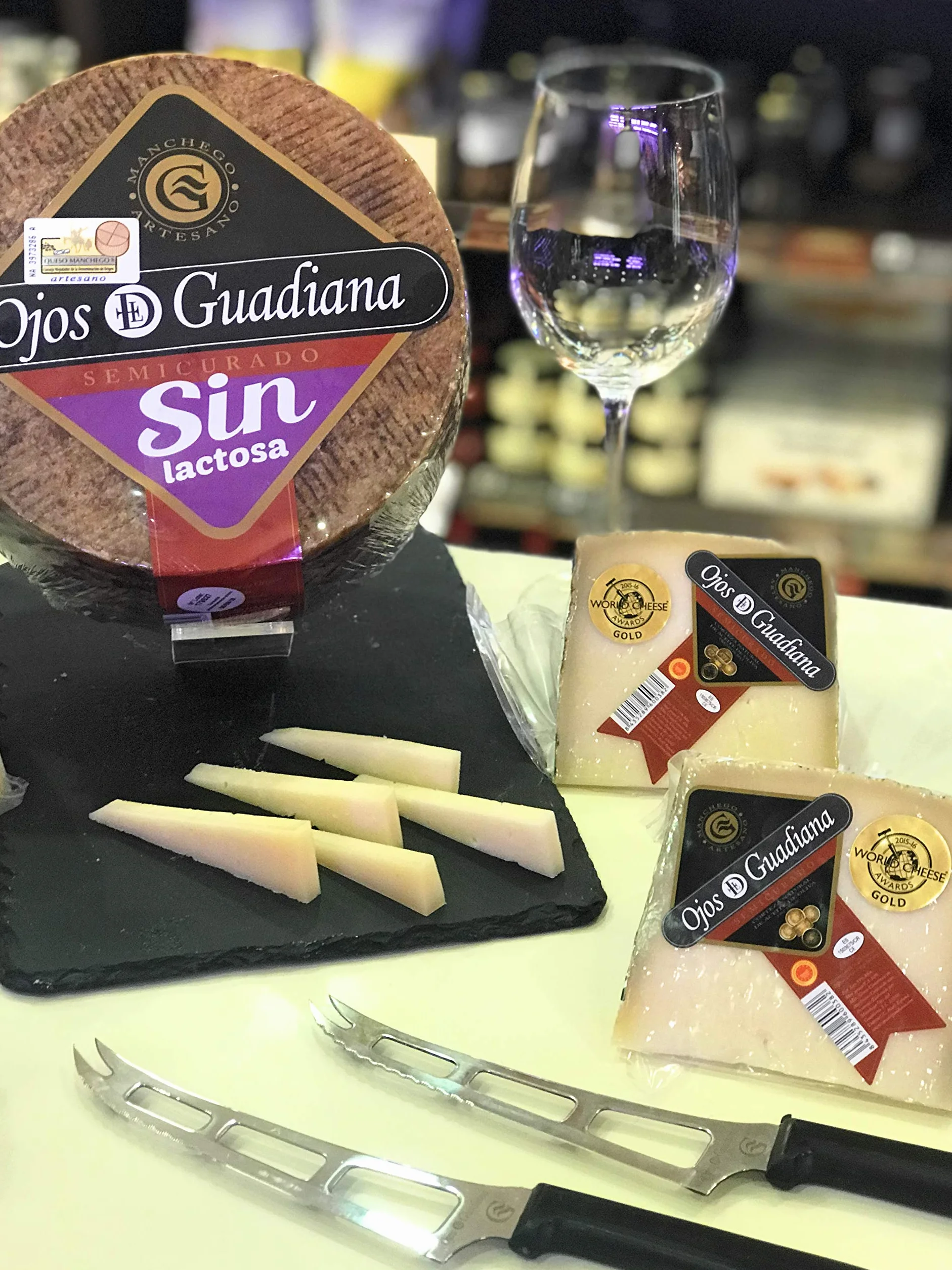 Queso Manchego D.O. Ojos del Guadiana Sin Lactosa Semicurado Grande