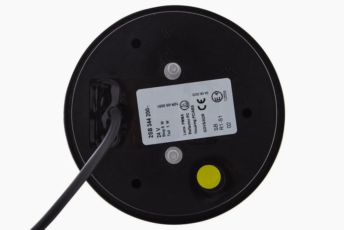 HELLA 2SB 344 200-331 Piloto posterior - LED - 24V - Montaje/atornillado - Color de tulipa: rojo - Cable: 500mm - Conector: extremos de cable abiertos - derecha/izquierda - Cant.: 1