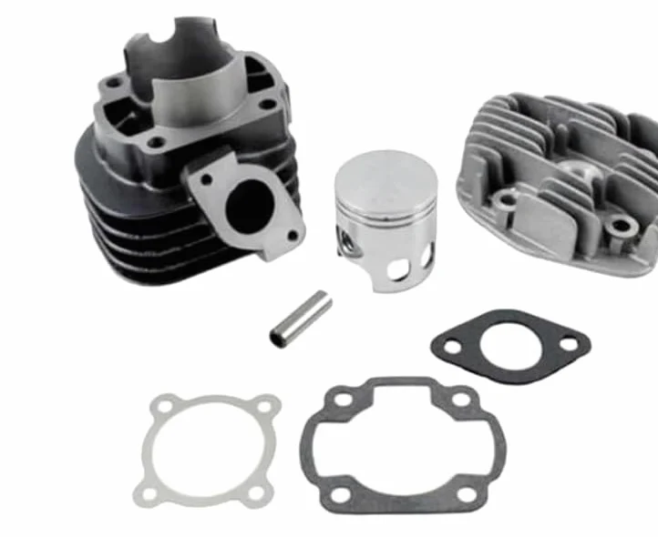 Kit cilindro grupo térmico 80 cc 47 mm pistón compatible Minarelli horizontal Scarabeo Rally F12