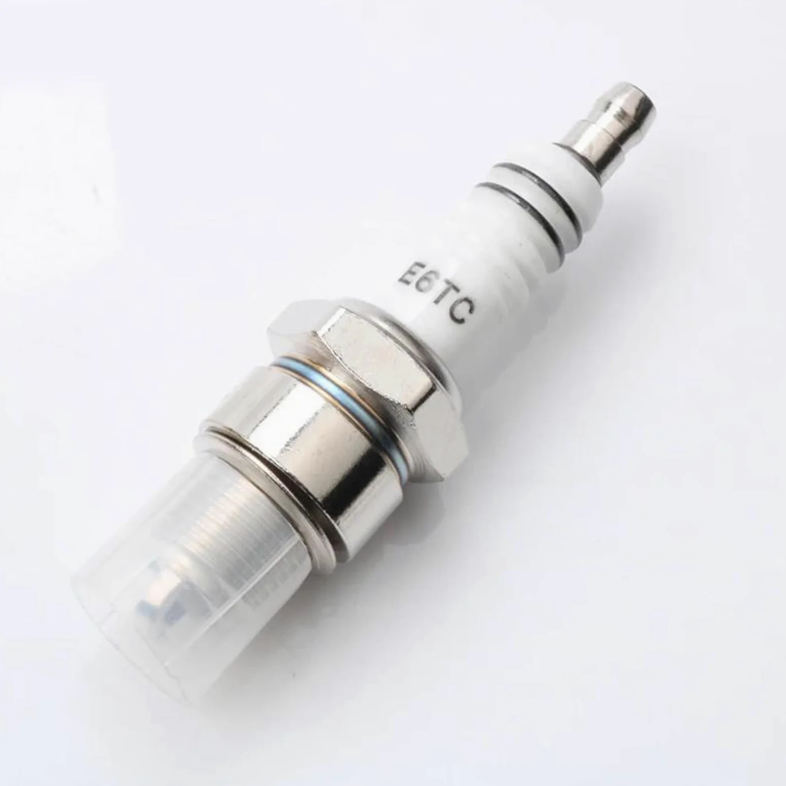 Juego De Juntas para Culata De Motor De 90 CC Y Bujía E6TC Y Culata para Minarelli para Beta RK6 RR 50 ALU AM4 AM5 AM6 49 Mm 2T