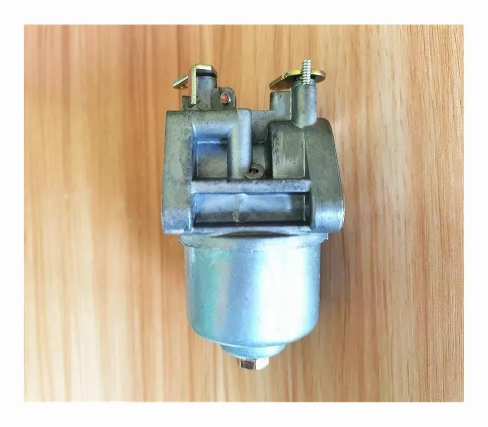 Carburador Piezas del Generador De Gasolina G810L Carburador para G810P G810 8HP G710P G711P G710L 7HP Moto