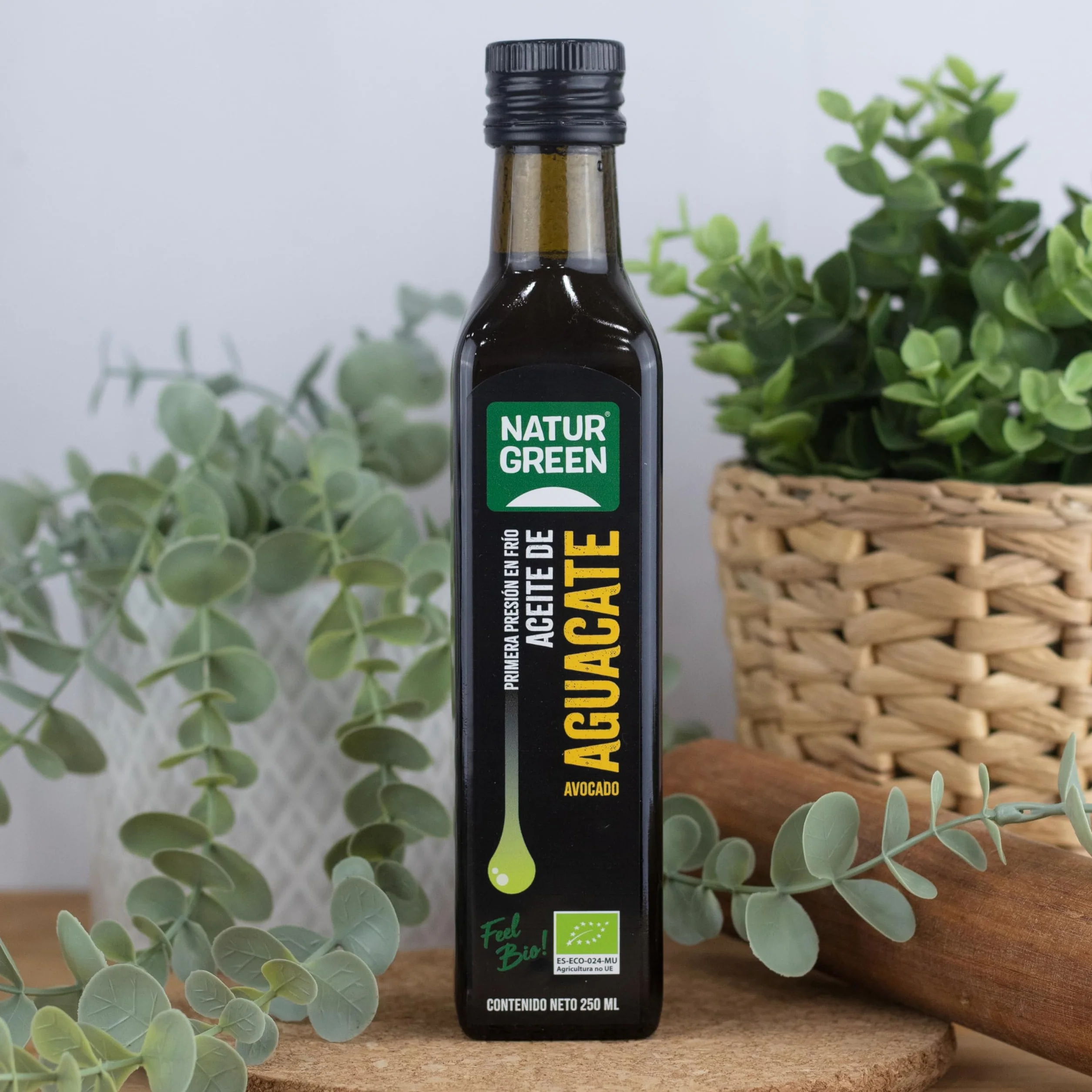 NaturGreen Aceite de Aguacate Bio 250 ml, Primera Presión en Frío, Rico en Ácidos Grasos Saludables