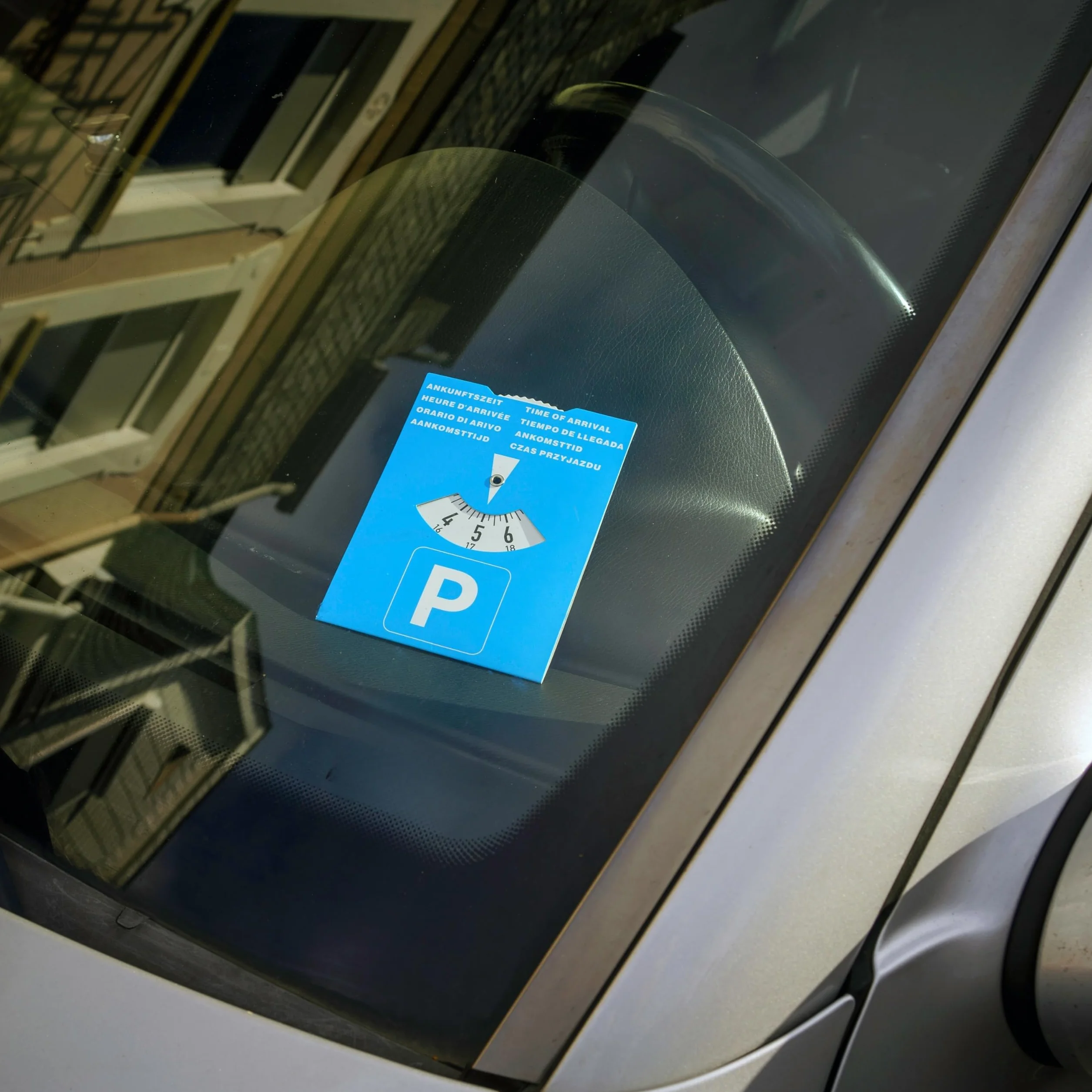Disco de aparcamiento, 2 piezas, en azul, de papel, ajustable por las dos caras, parquímetro con ocho idiomas, para coche, camión, autocaravana, Parking Disc Blue, discos de aparcamiento