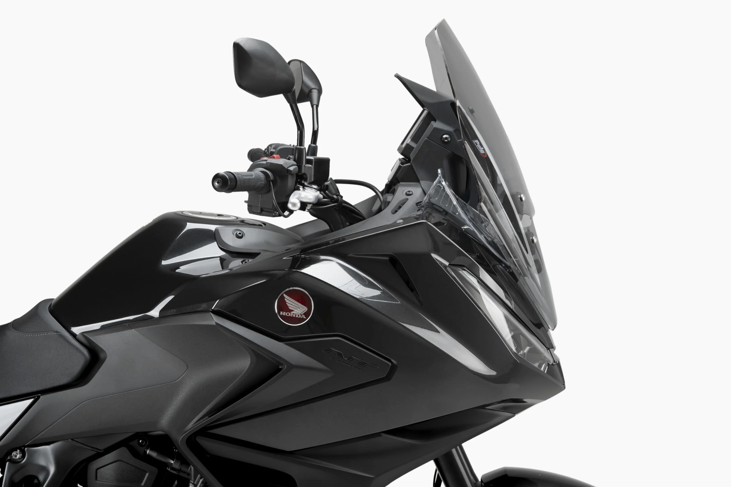 Puig 22402H Cúpula Touring alta y aerodinámica en acrílico CN de 4 mm con perfil redondeado, zona superior plana y deflectores que mejoran protección, Ahumado