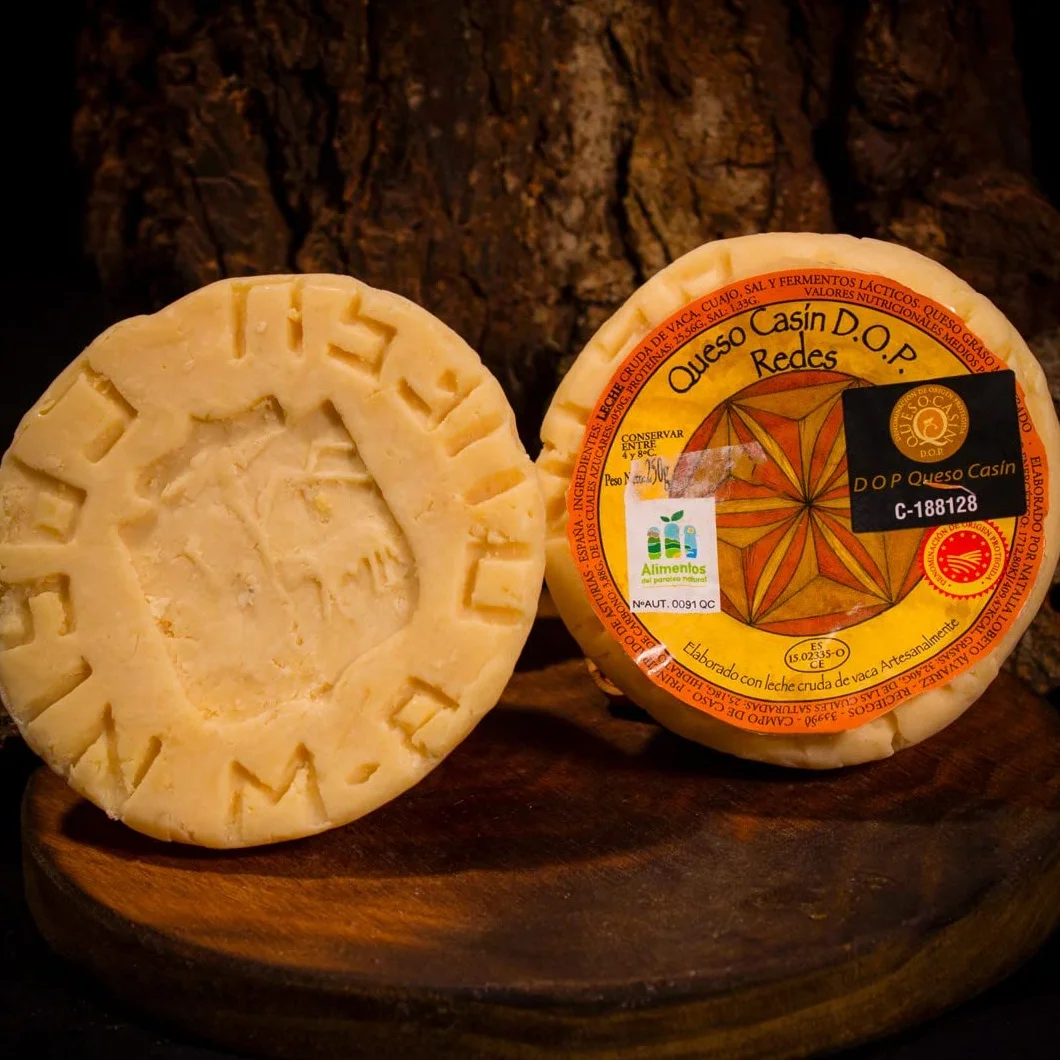 Queso Casín DOP Leche Cruda 180-200 g Artesano Sabor Intenso Picante Sin Gluten