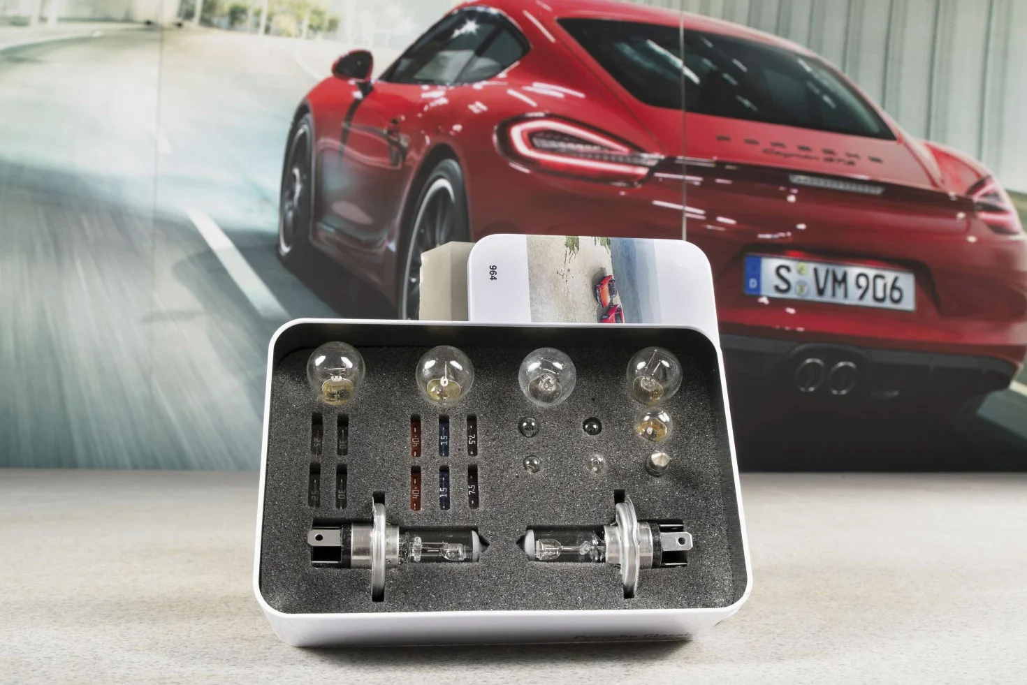 - Porsche Classic 911 964 - Bombillas de repuesto + fusibles + BOX/Bulbs+Fuse