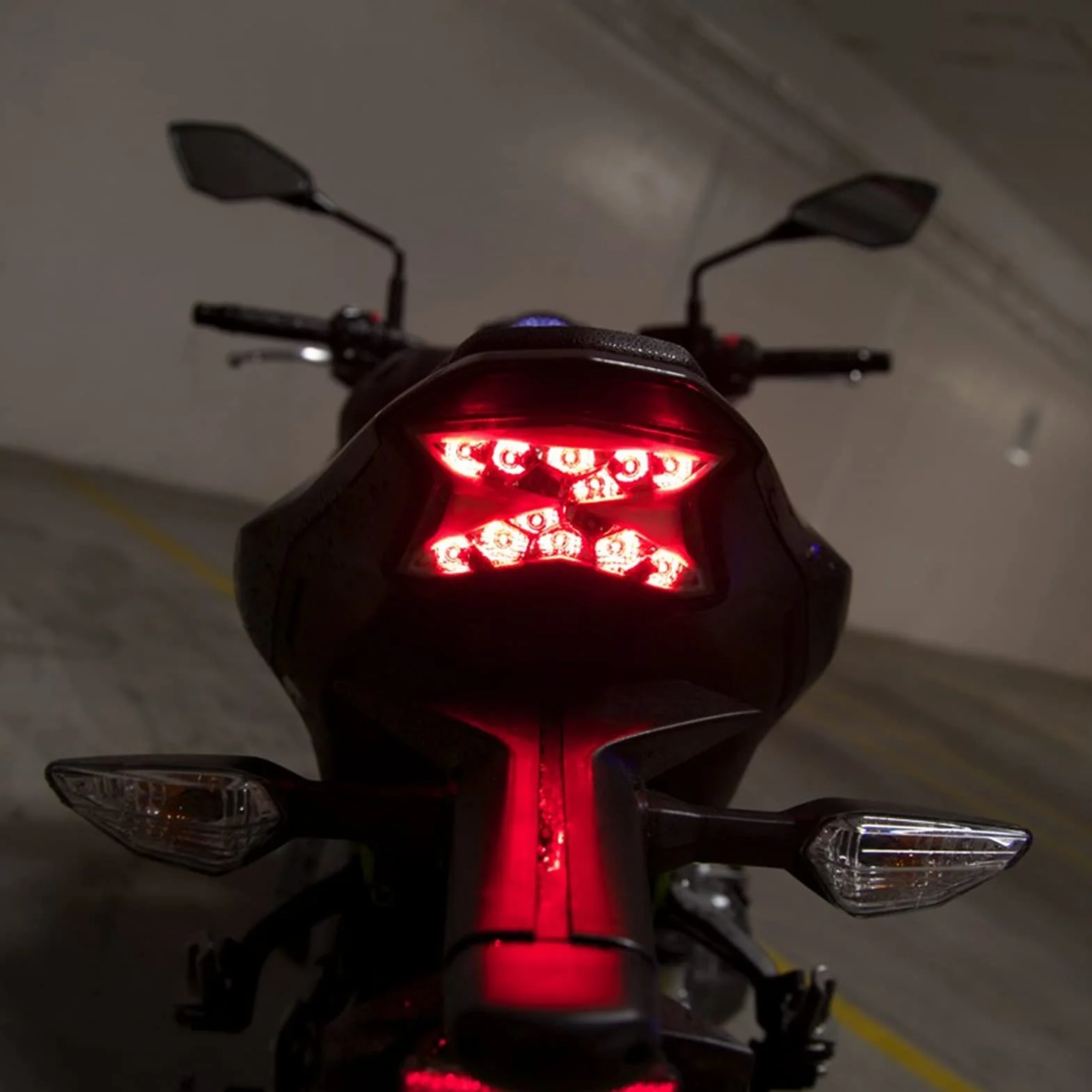 Montaje de luz trasera LED para motocicleta, lente transparente compatible con Kawasaki Z900/Z650/Ninja 650 2017 2018 2019