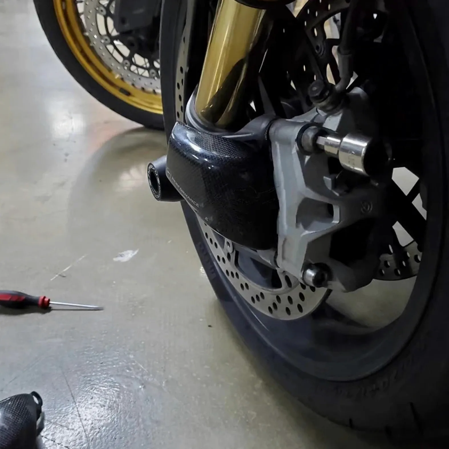 Refrigeración de Pinza de Freno Compatible con Ducati Panigale Streetfighter MTS V4 V4S V4SP SP SP2 100 Mm, Pinza Delantera, Cubierta De Radiador, Conducto Aire Refrigeración Frenos