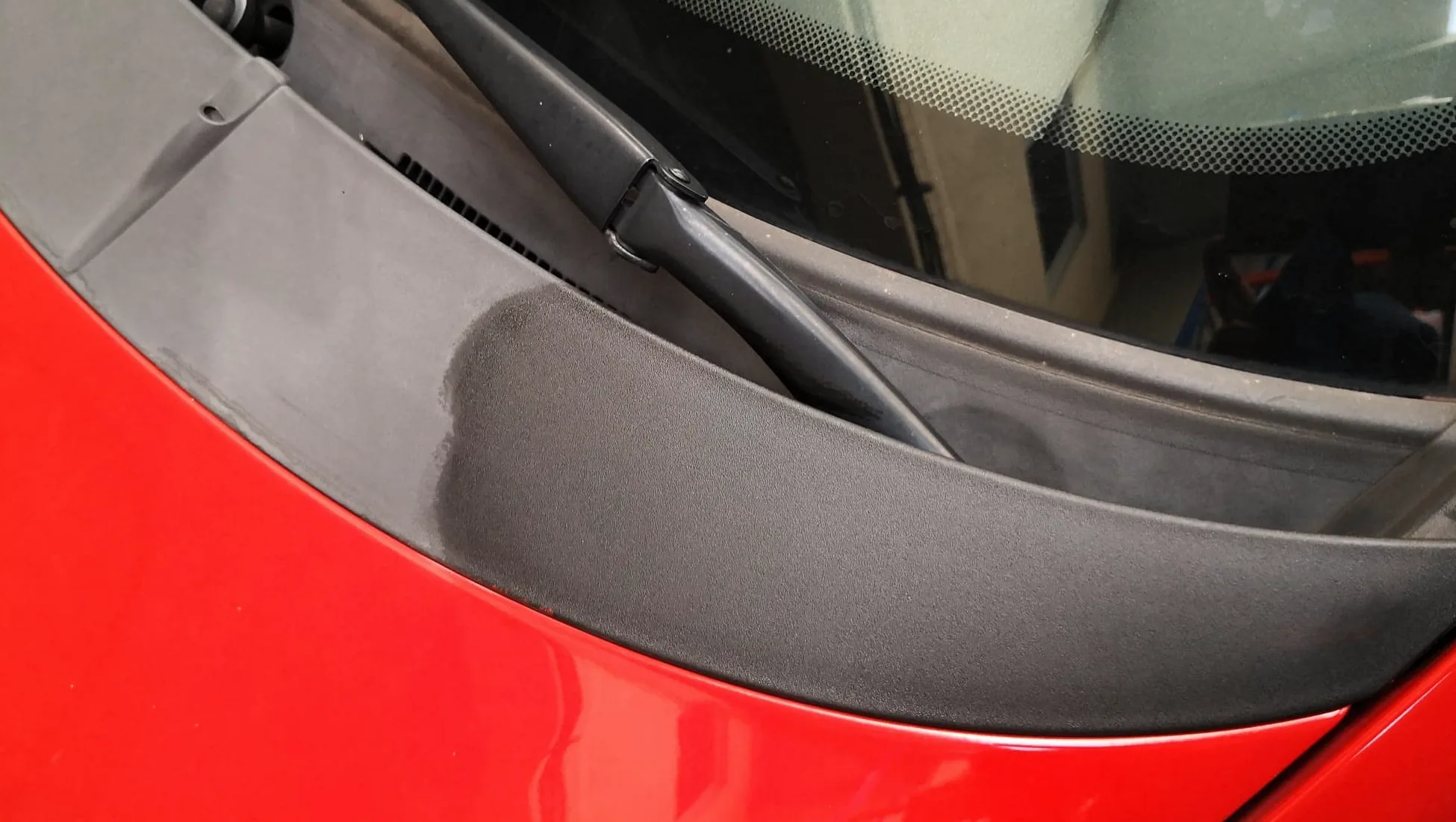 Tecnoxx Black Xtrem Restaurador de Plásticos y Gomas Exteriores para Coche – Protección UV, Brillo Natural, Durabilidad Extrema, Pack 3 Unidades + Esponja y bayeta de Microfibra
