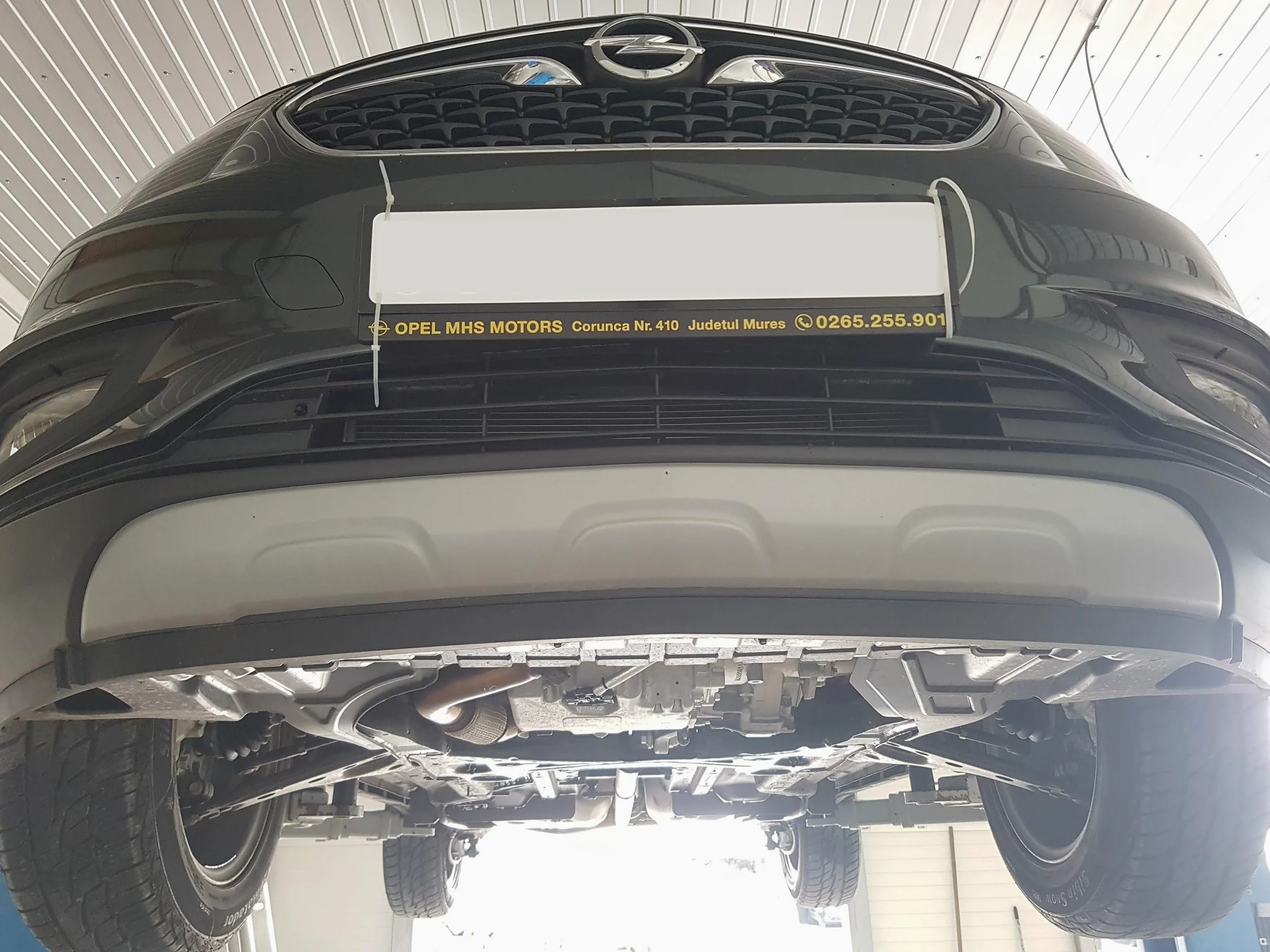 Protección de motor metálica compatible con Opel Mokka (2012-2019)