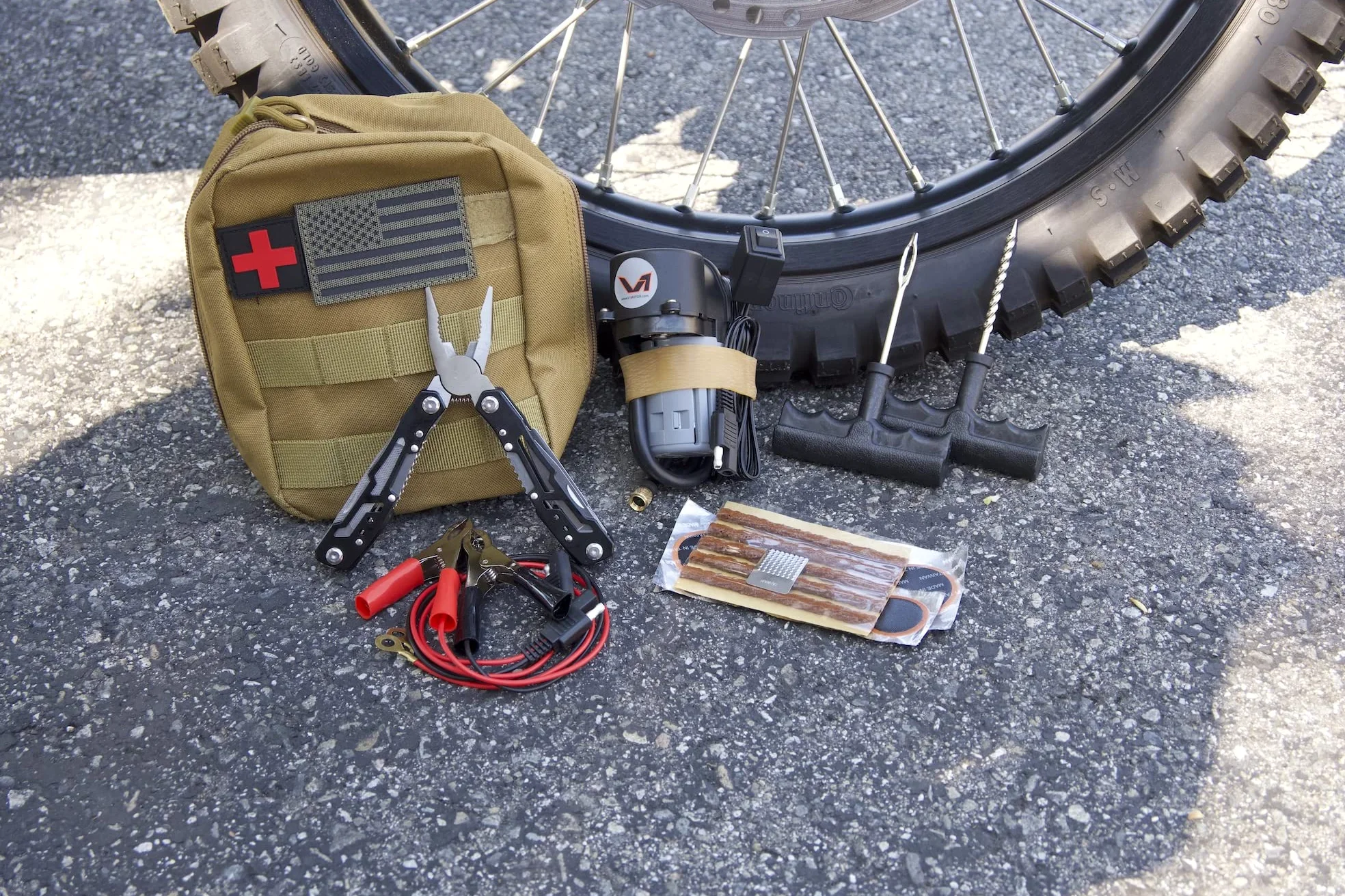 Kit de reparación de neumáticos de Tubo sin cámara para Motocicleta, ATV, UTV con Mini compresor de Aire