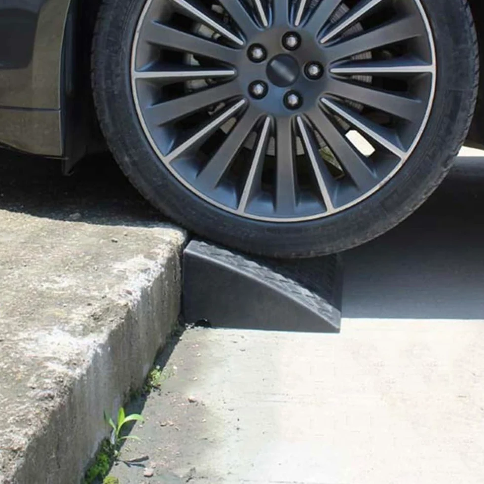 Rampas de Bordillo de Plástico, Rampas de Umbral de 17 cm de Alto, Rampa Liviana Portátil. Adecuado para Aceras, Coches, Bicicletas, Motocicletas, Entradas de Vehículos
