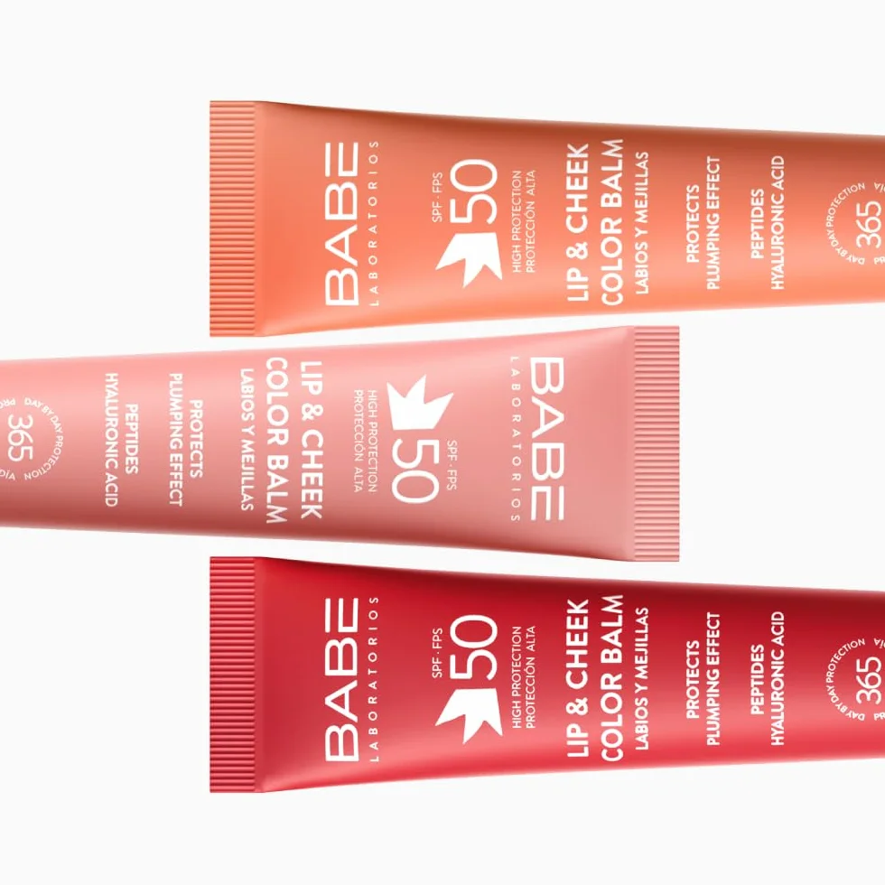 Laboratorios Babé LIP & CHEEK SPF 50 ROSA Bálsamo Fotoprotector Tono Rosa Protección Solar SPF 50 Hidratación Volumen Natural Labios Mejillas
