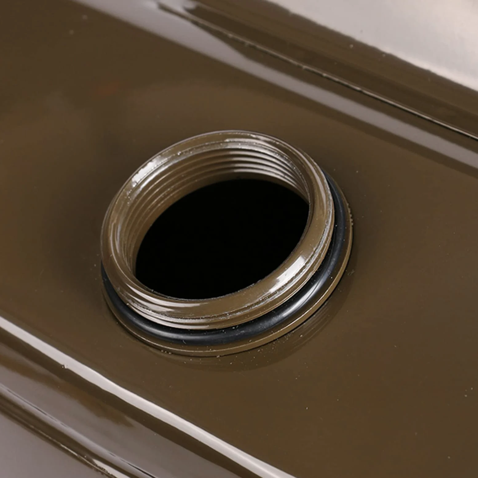Tanque de Combustible portátil Jerry Can, Garrafa de Gasolina y Diésel en Metal con Mango de 3 Barras para Motocicleta SUV ATV Dirt Bike Coche Barco Vehículo