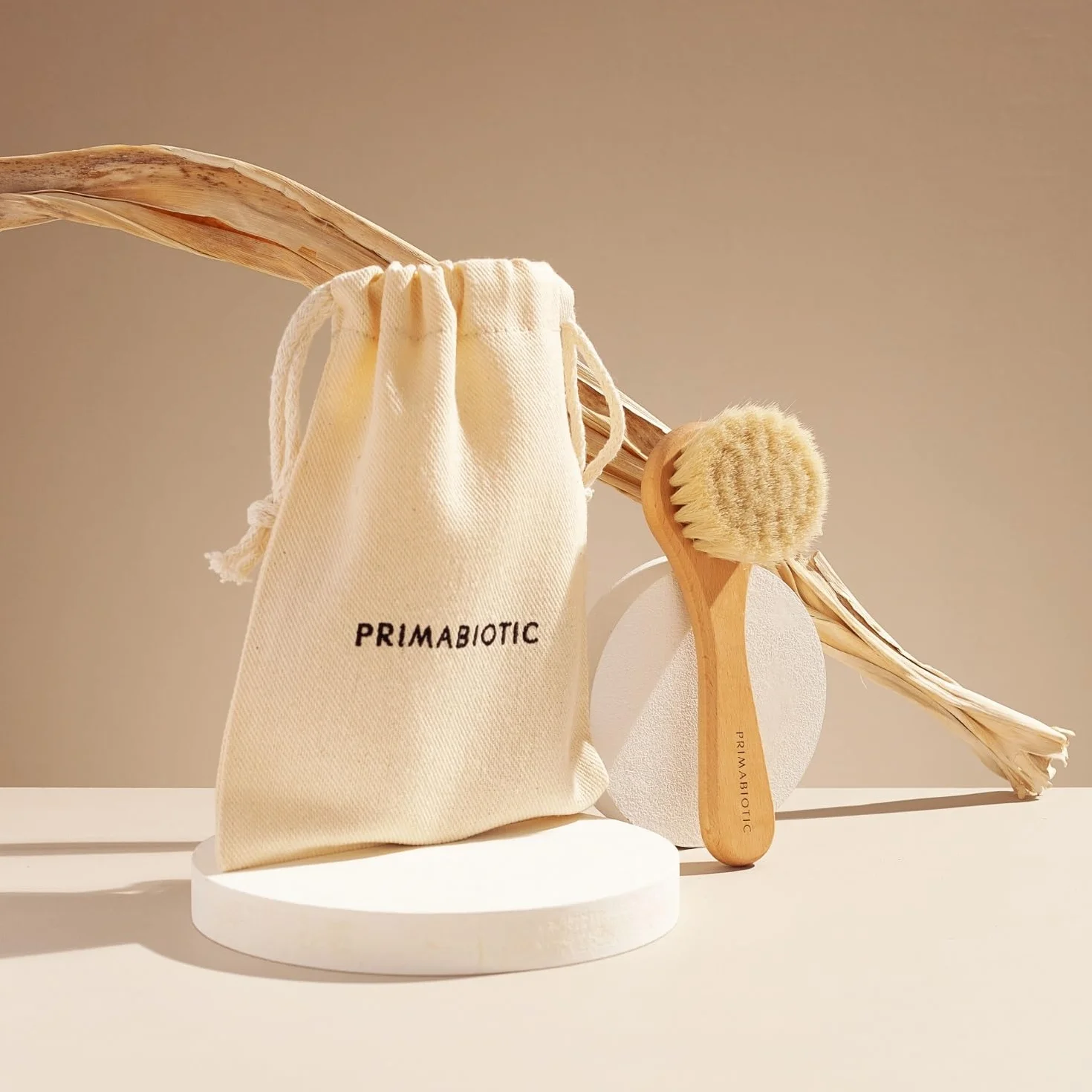 Primabiotic Cepillo de Masaje Facial de Madera de Roble y Pelo de Cabra para Limpieza Seca Natural