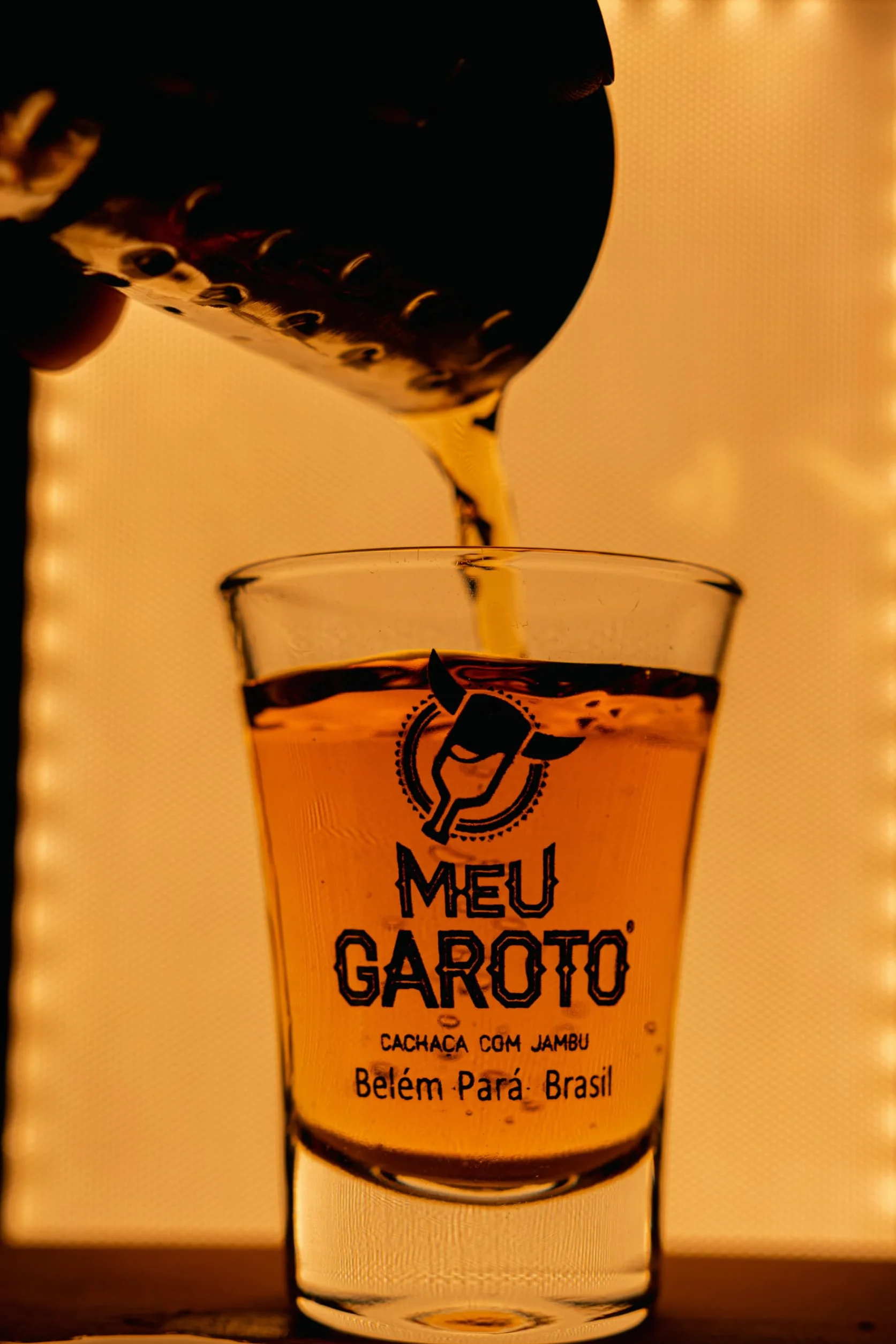 Cachaça Meu Garoto com Jambu 700 mL