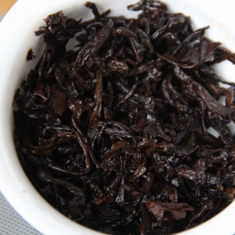 Tarta Qizi de Yunnan Té Puer Viejo Shu Puerh 357g