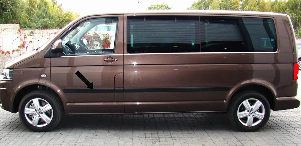 Spangenberg Listones de protección laterales negros para Volkswagen VW T5 larga distancia entre ejes 2003-03.2015 F38L (3700099)