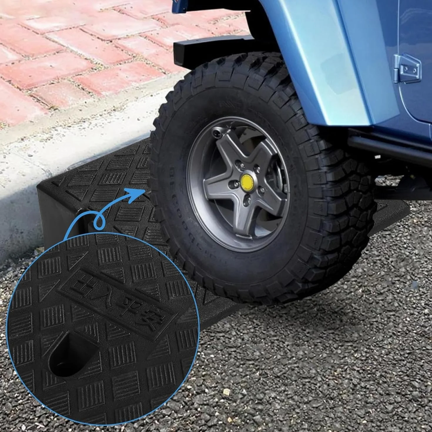 Pack de 2 rampas ligeras y portátiles, grandes con tornillos de expansión, fácil instalación para calzadas, aceras, coches, scooters, 25 x 27 x 11 cm