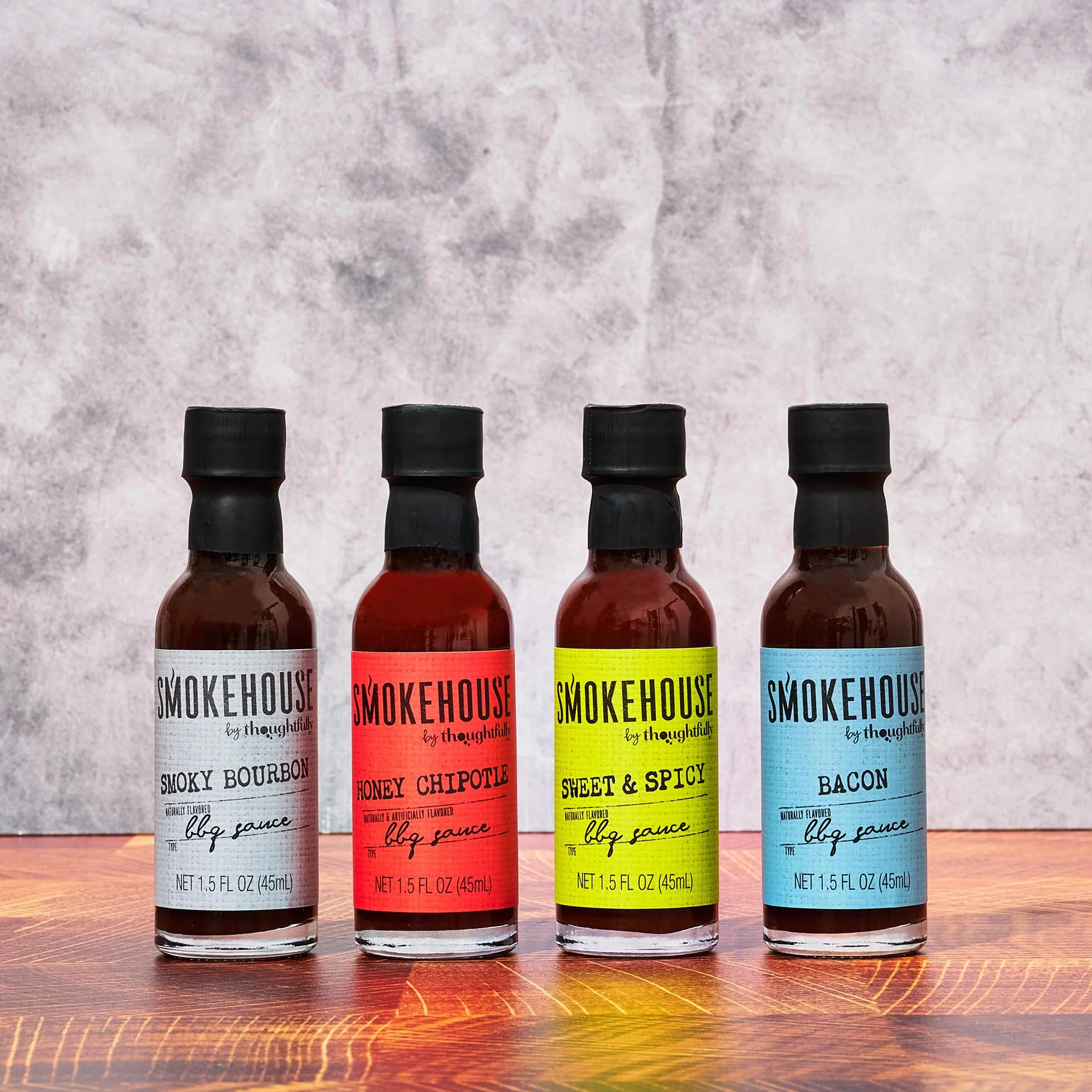 Smokehouse by Thoughtfully Juego de 4 salsas para barbacoa gourmet chipotle miel bourbon ahumado dulce picante tocino