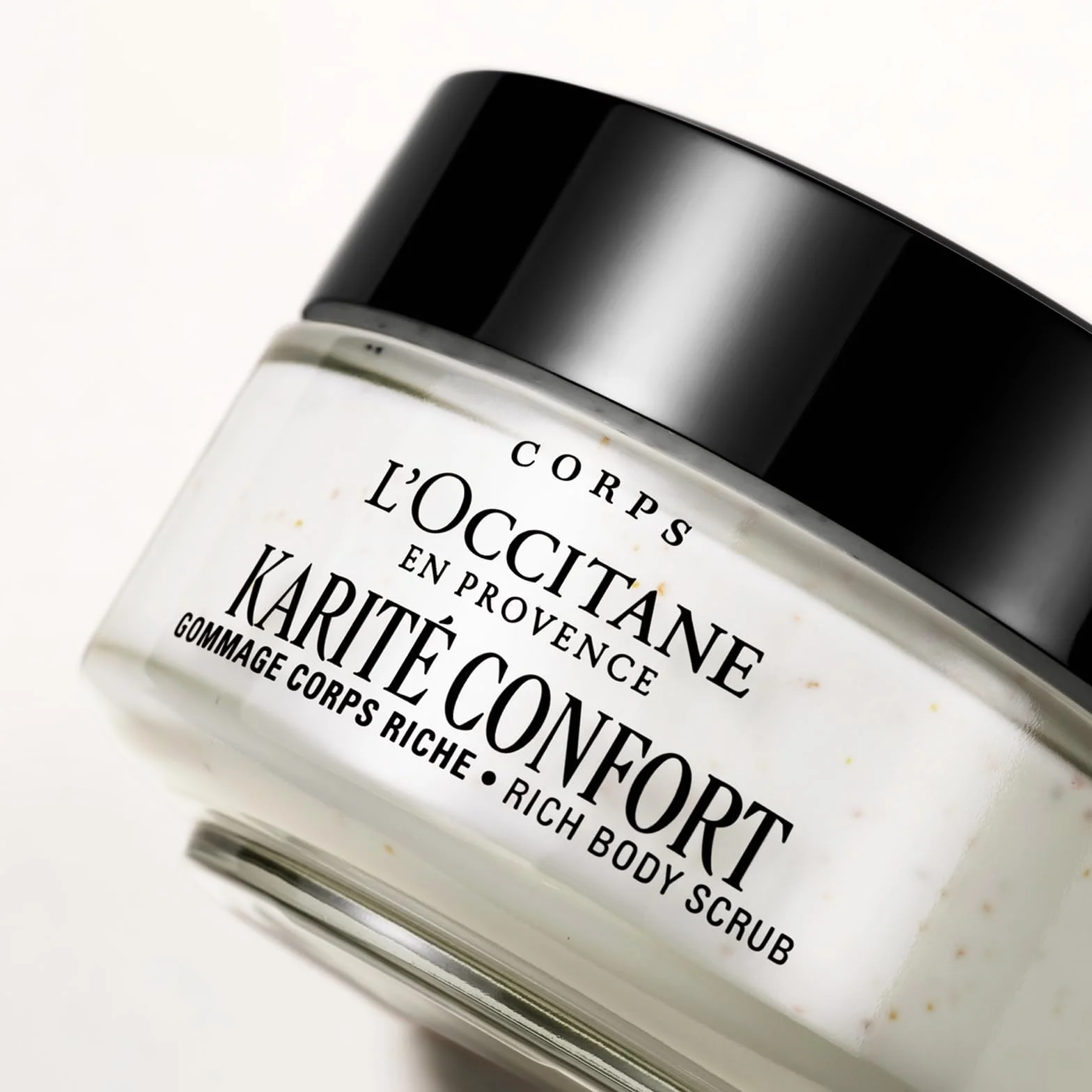 L'OCCITANE Exfoliante Corporal Karité Confort 200 ml Exfolia y nutre
