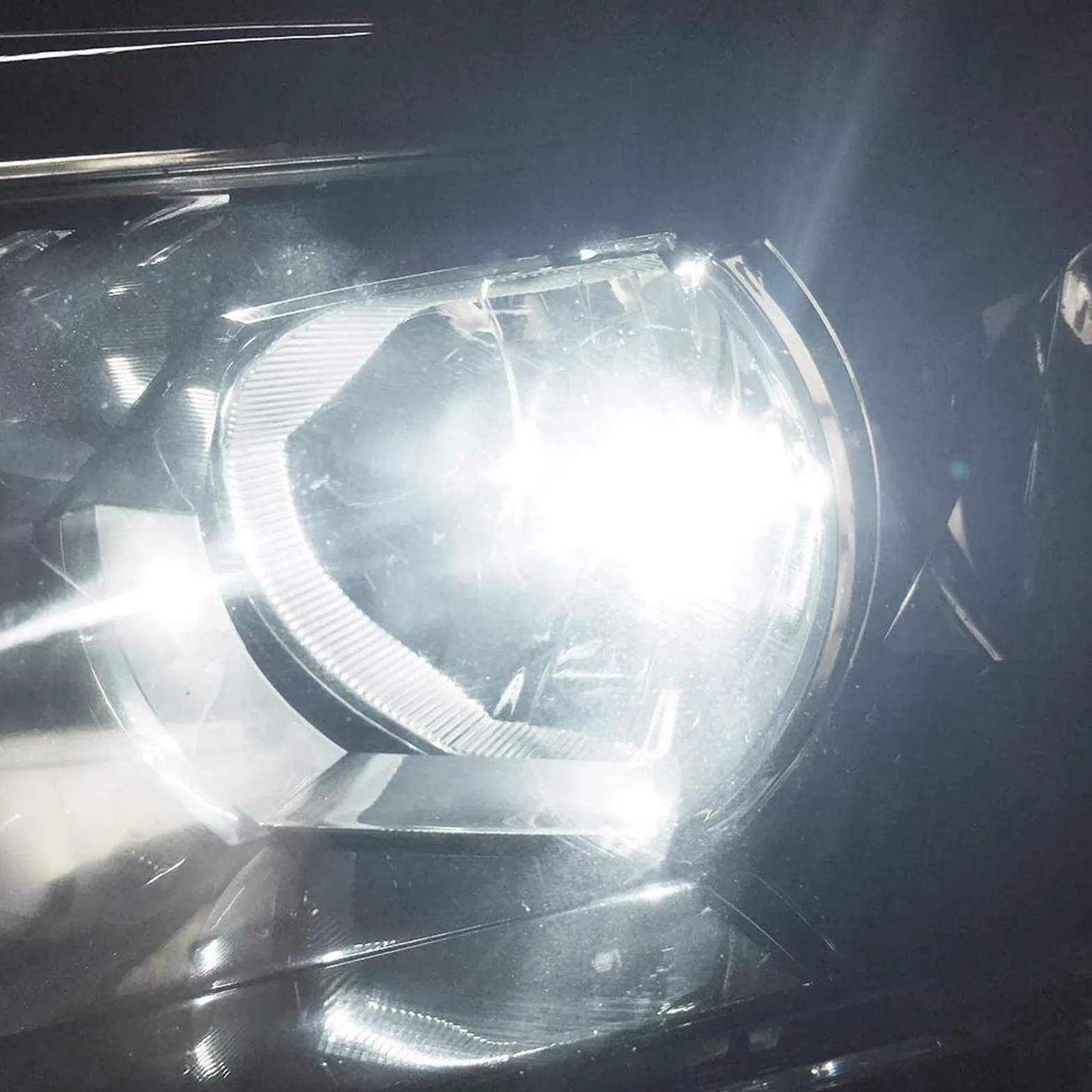 Faros Bombilla de Faros H4 HB2 / 9003 HB2 / 9003 HI/LO H7 H11 9005 HB3 9006 HB4 60W Faro del Coche LED de Alta Potencia Blanca 6000K de Estilo de Coche (Socket Type : H7)