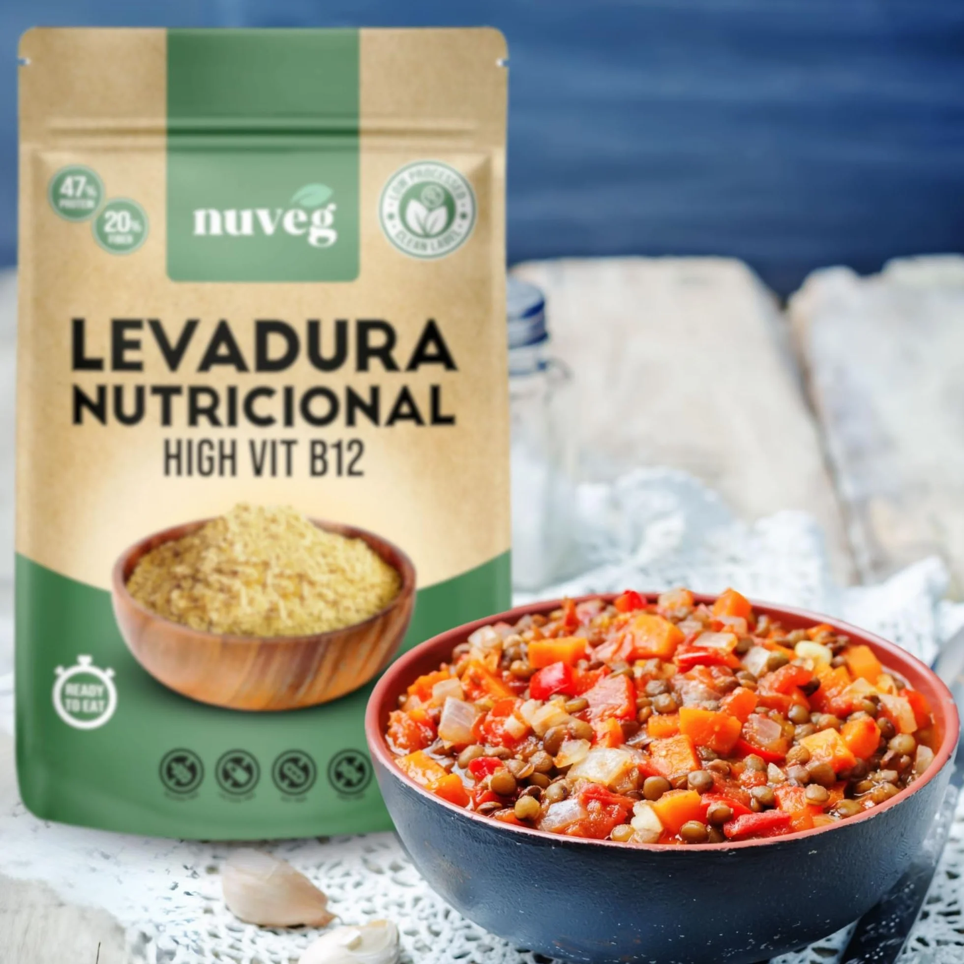 NUVEG Levadura Nutricional B12, Copos 250g Pack 2, Sin Gluten, Alto en Fibra y Proteínas 47%
