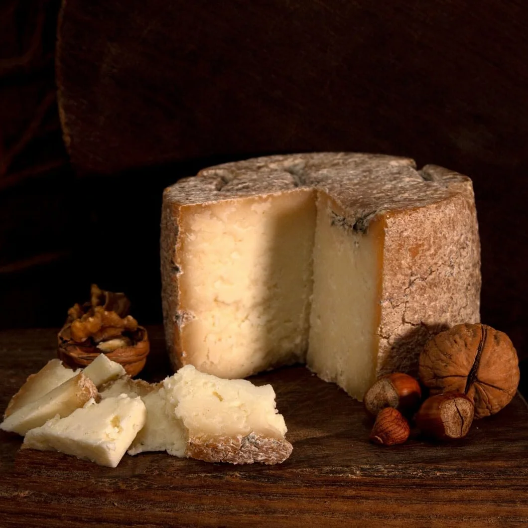 Ser Gamonéu del Valle DOP 2,2 kg Artesano Ahumado Maduración en cueva