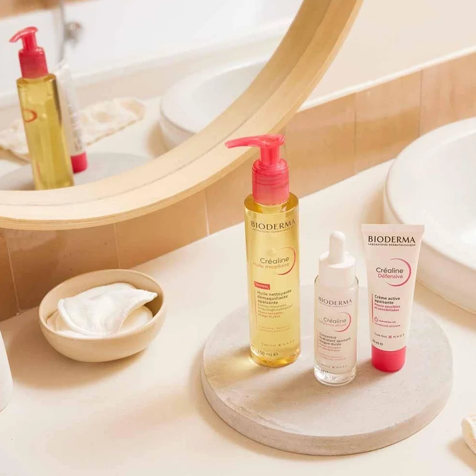 BIODERMA Créaline Aceite Micelar 150 ml - Limpia Desmaquilla Calma Pieles Sensibles