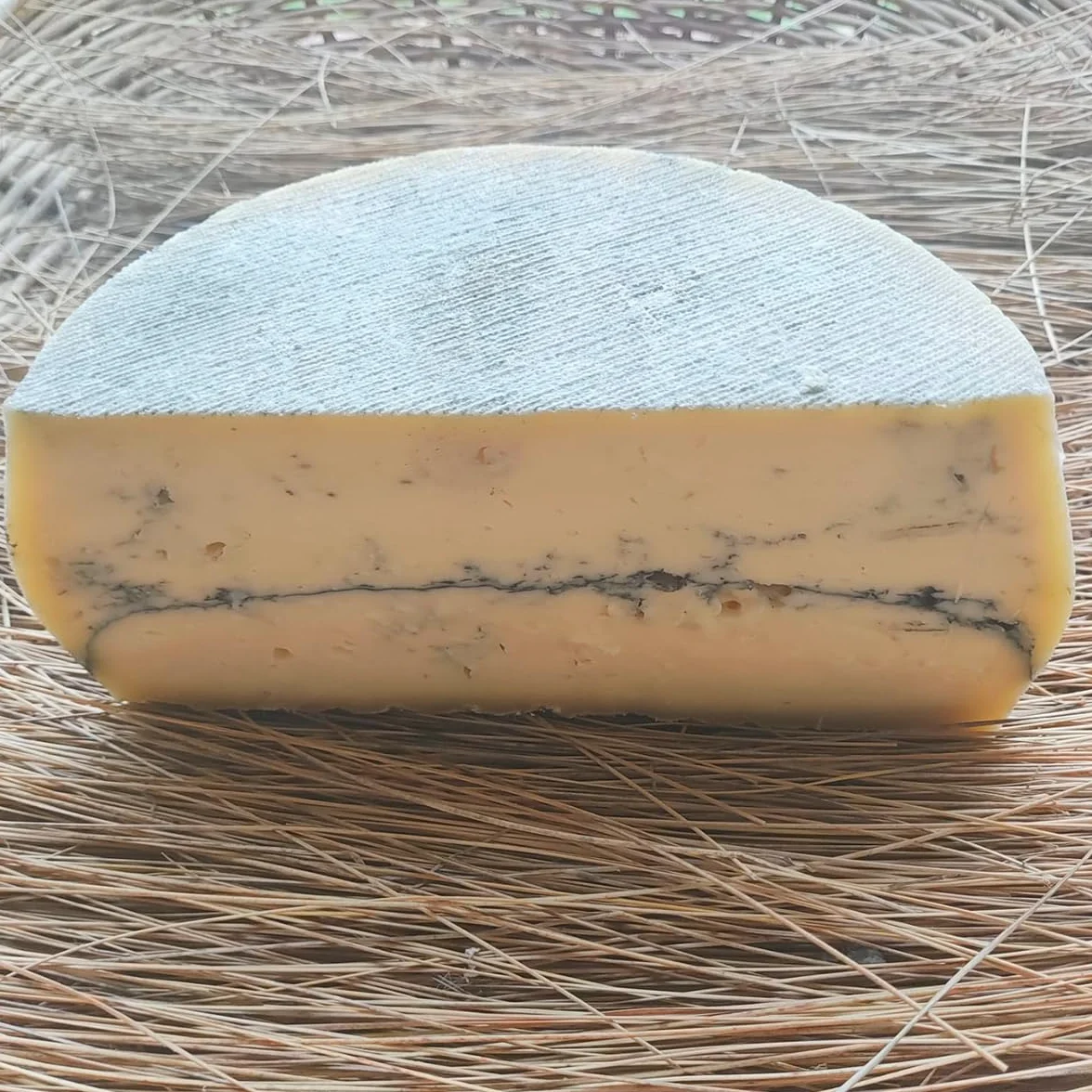 Queso Cañón PACK 2 Cuñas 300 g Al vacío Suave Mantecoso Cremoso Ceniza Vegetal