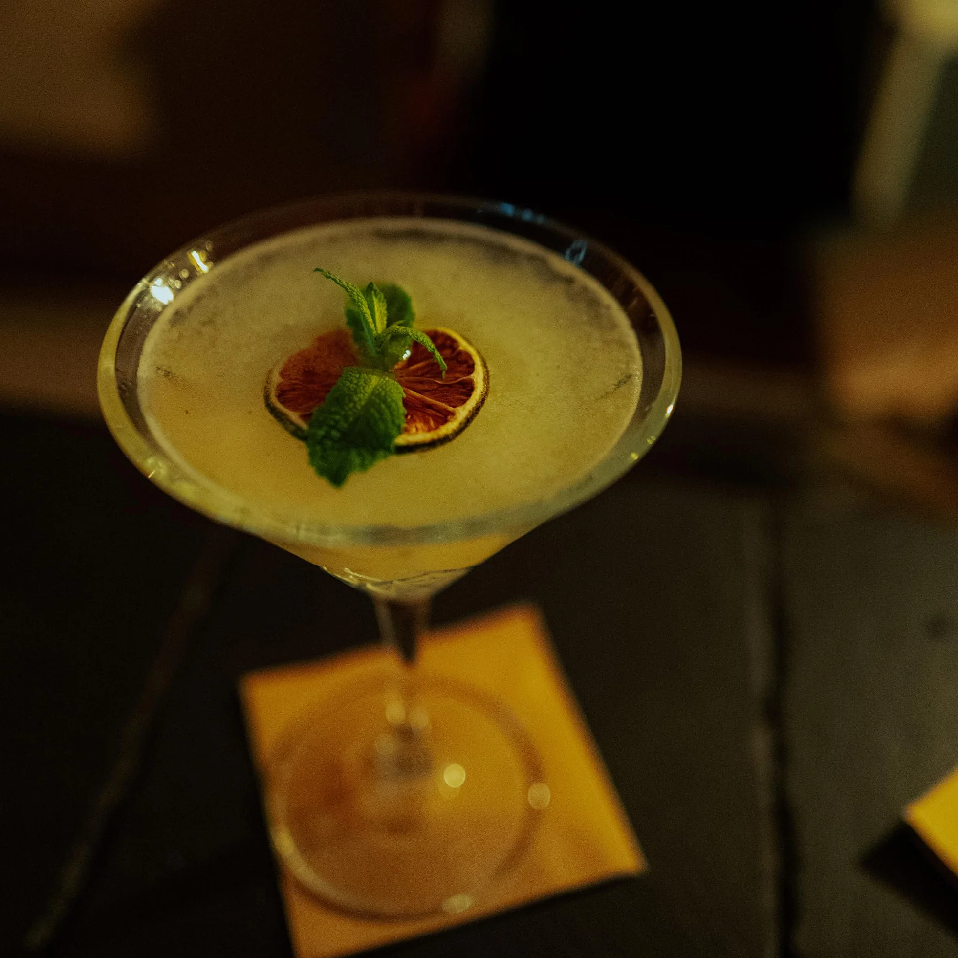 Rooster Rojo Mezcal 100% Agave Espadín Artesanal Doble Destilación 43% Vol 70cl