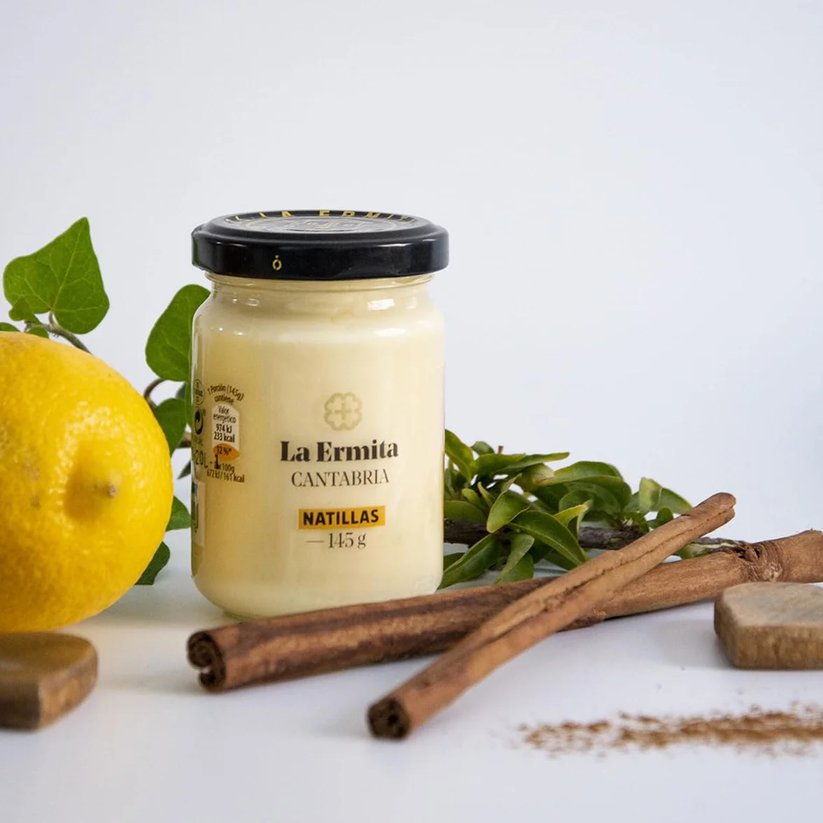 LA ERMITA Natillas Postre Lácteo Cremoso con Yema de Huevo Canela y Limón Sin Gluten 145 g Pack 6