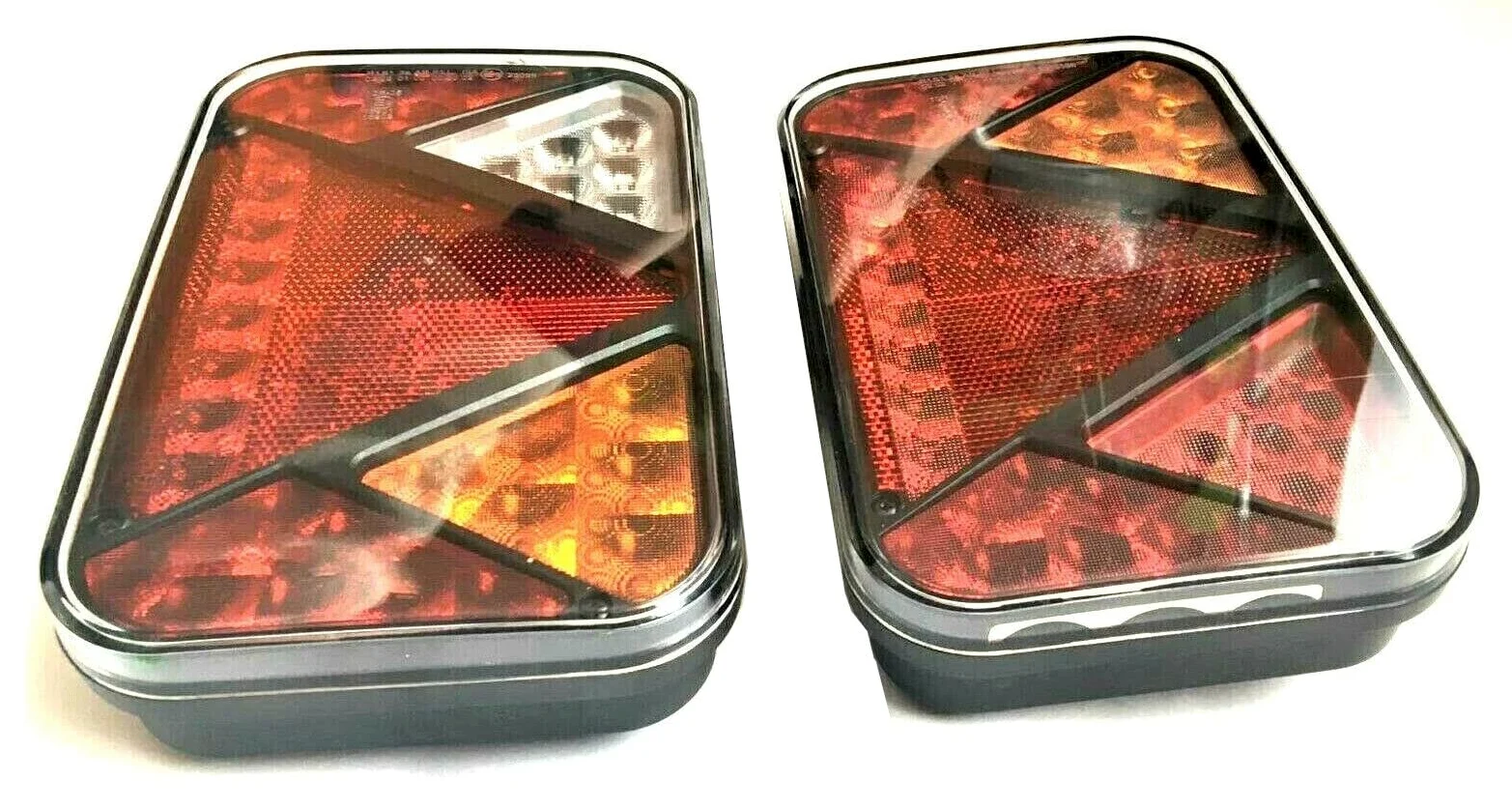 Kit Luz Trasera LED 6 Funciones para Remolque, Trailer, Caravana, Vehículo Agricola, Camión – Posición, Freno, Intermitente, Marcha Atrás, Antiniebla – Homologado E9