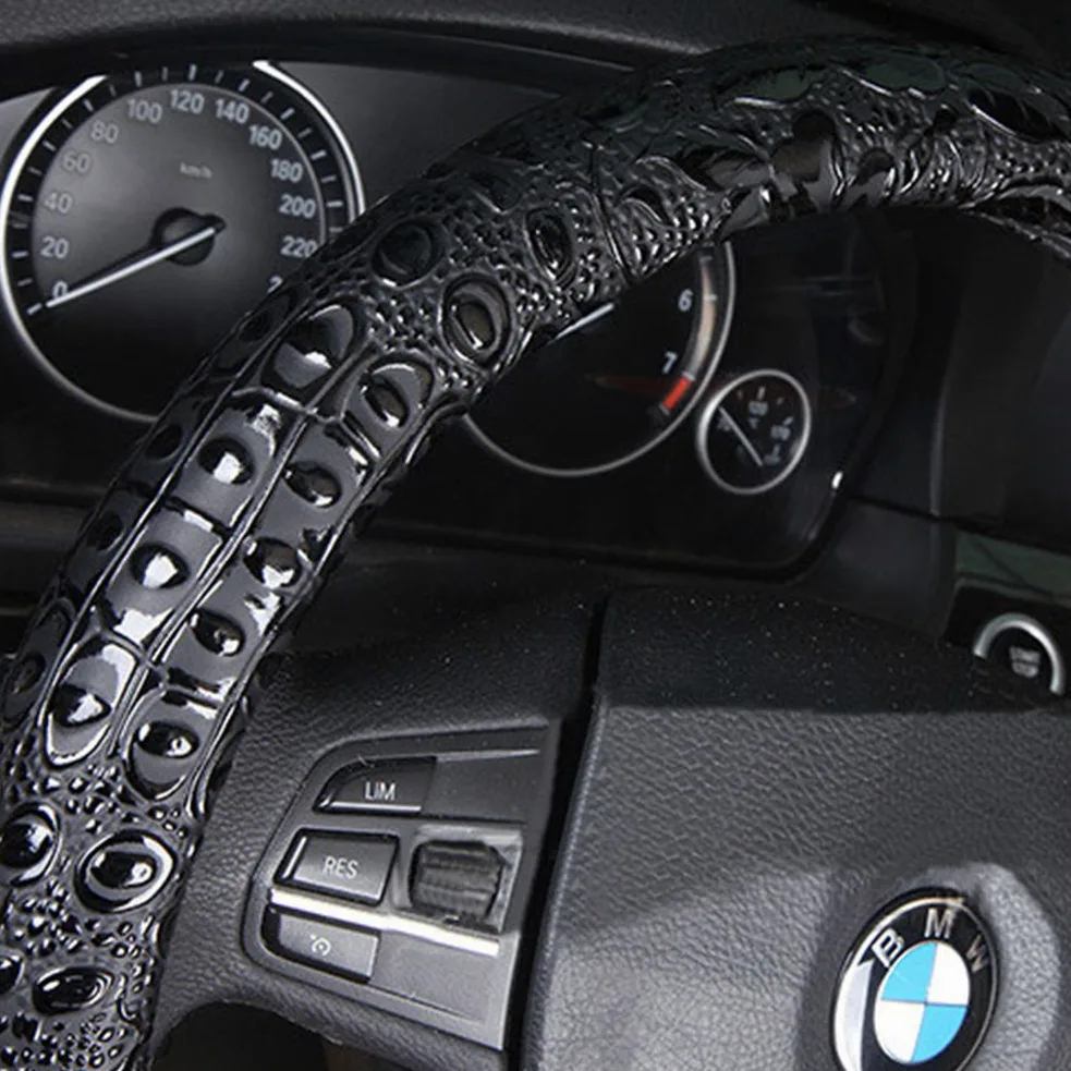 Comfort - Funda de Cuero para Volante de automóvil, Agarre Antideslizante, 15 Pulgadas, cocodrilo Negro con Grano Rosa