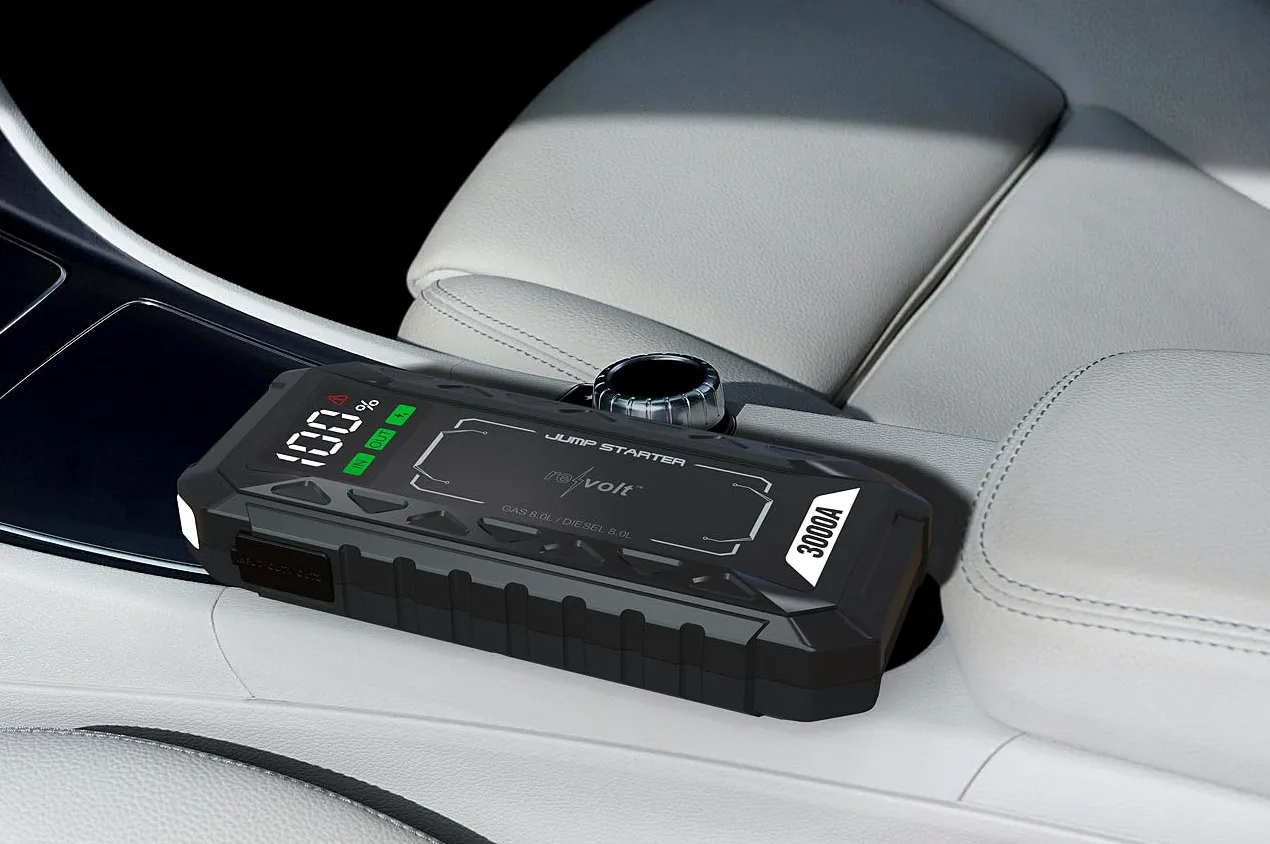 revolt Arrancador de batería y powerbank 3 en 1 PB-815.kfz, 20 Ah, 3000 A, USB-C PD 60 W, LED